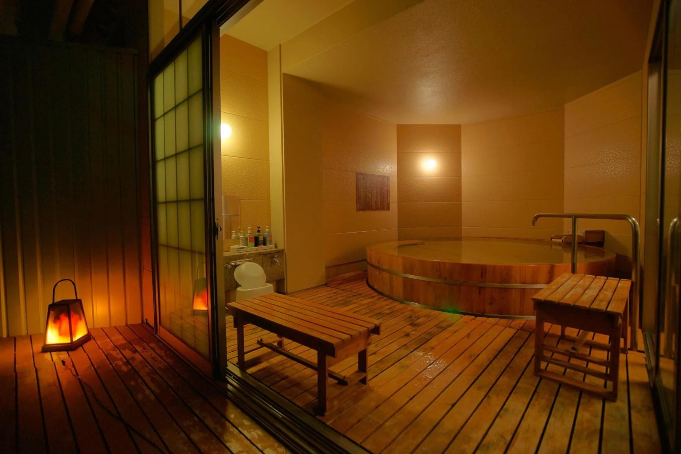 Hot Spring Bath in Hotel Kaminoyu Onsen