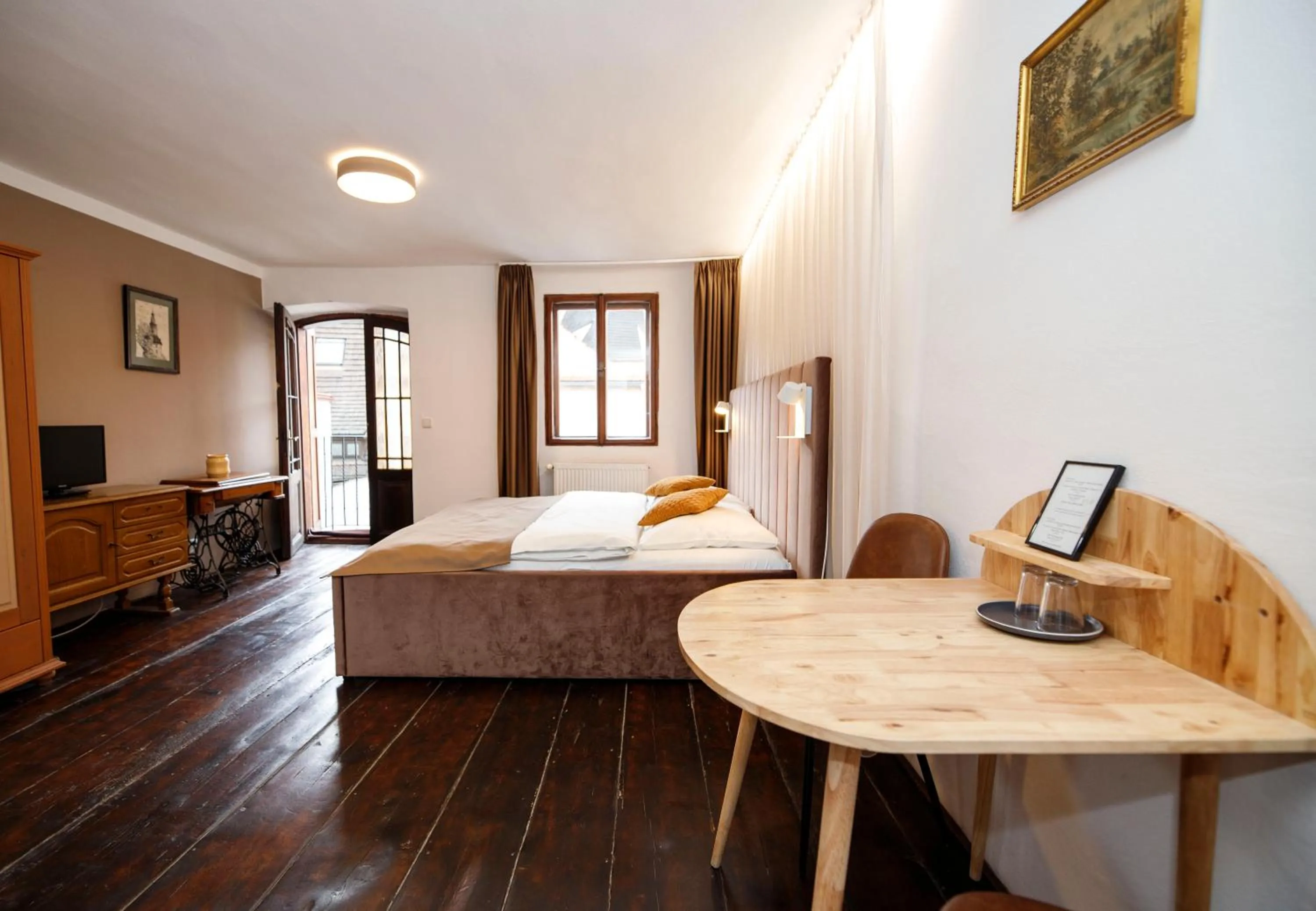 Bed in Hotel Svambersky dum