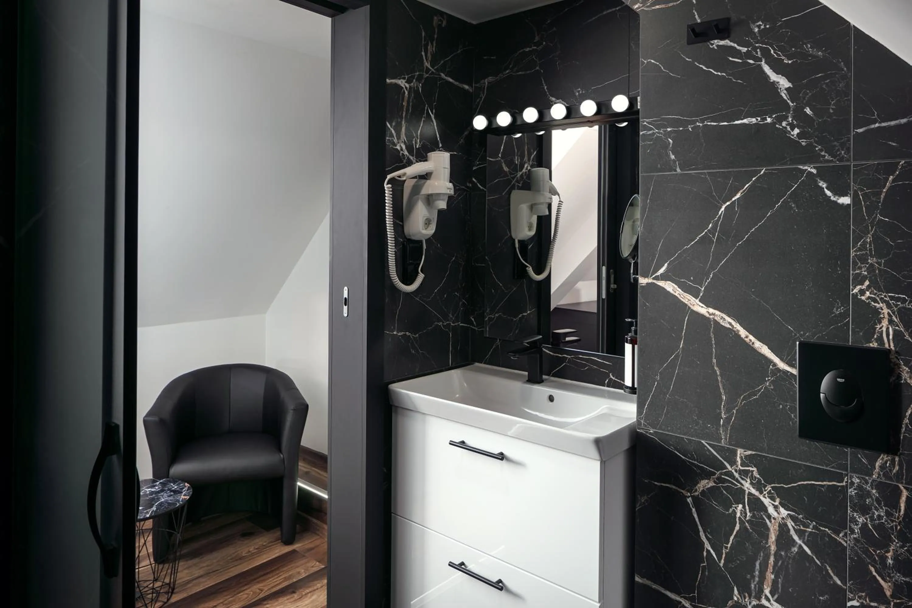 Bathroom in Perla Hotel