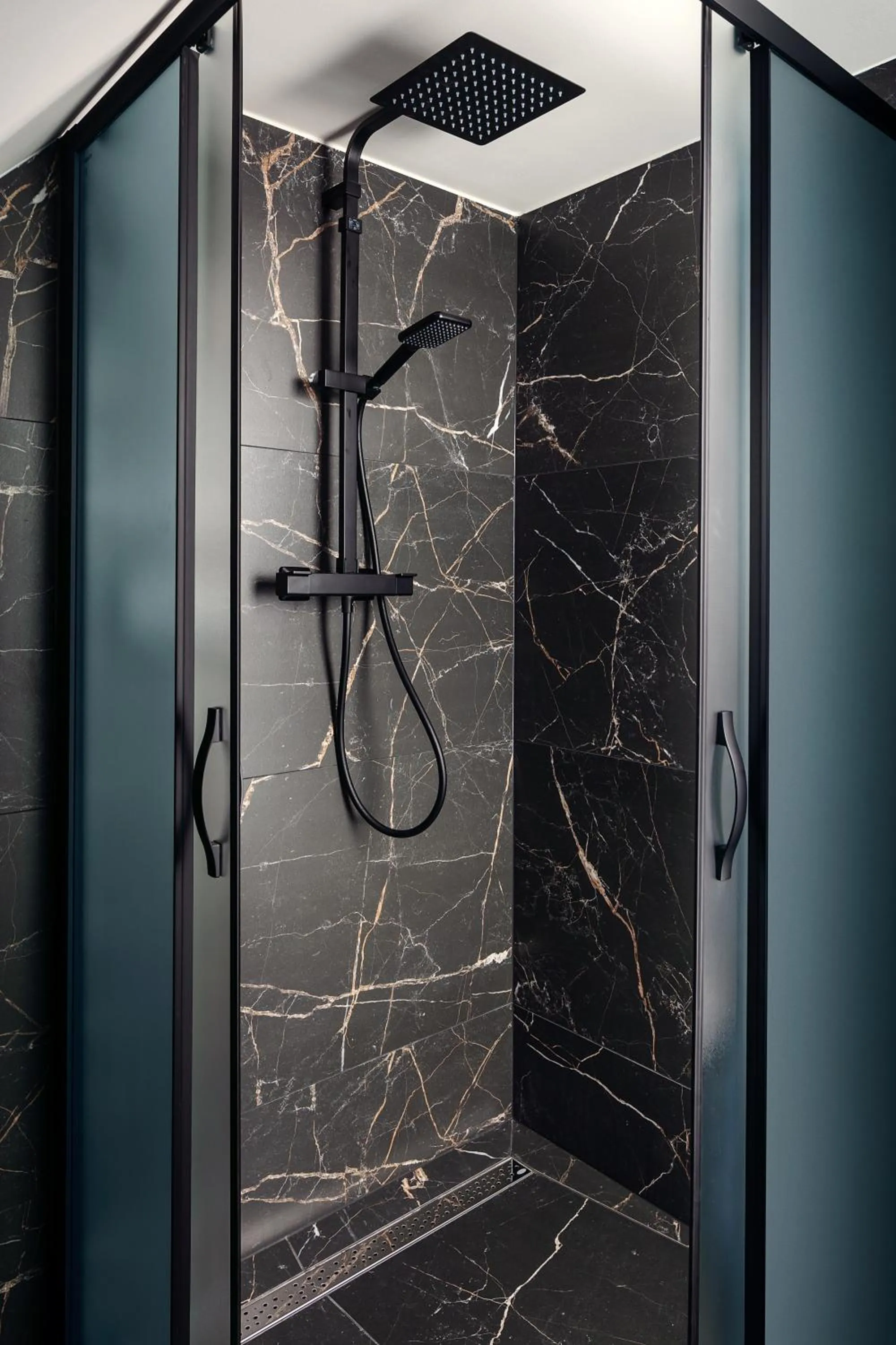 Shower in Perla Hotel