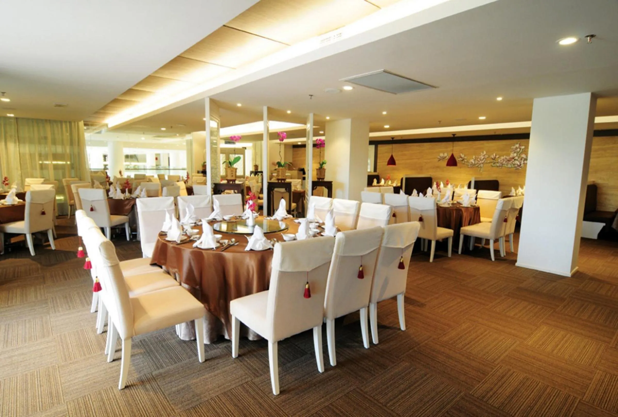 Restaurant/places to eat in Kings Green Hotel City Centre Melaka