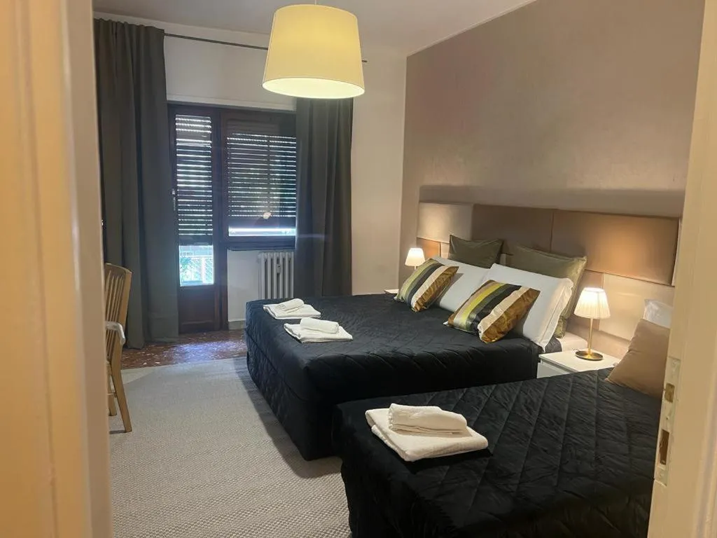 Bed in Appia Avenue 639