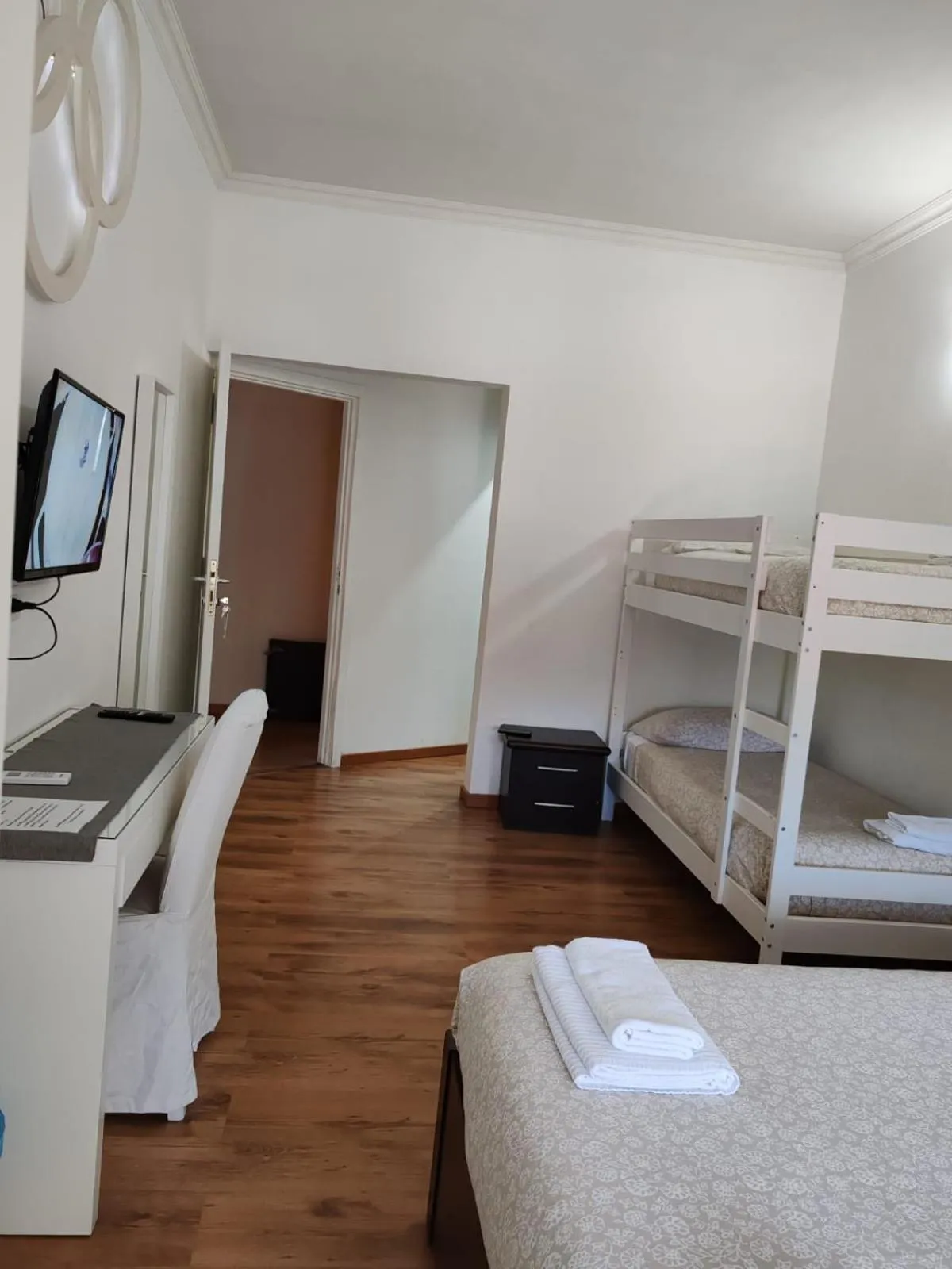 Bed in Appia Avenue 639