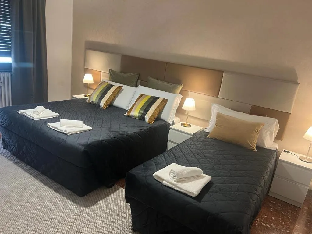 Bed in Appia Avenue 639