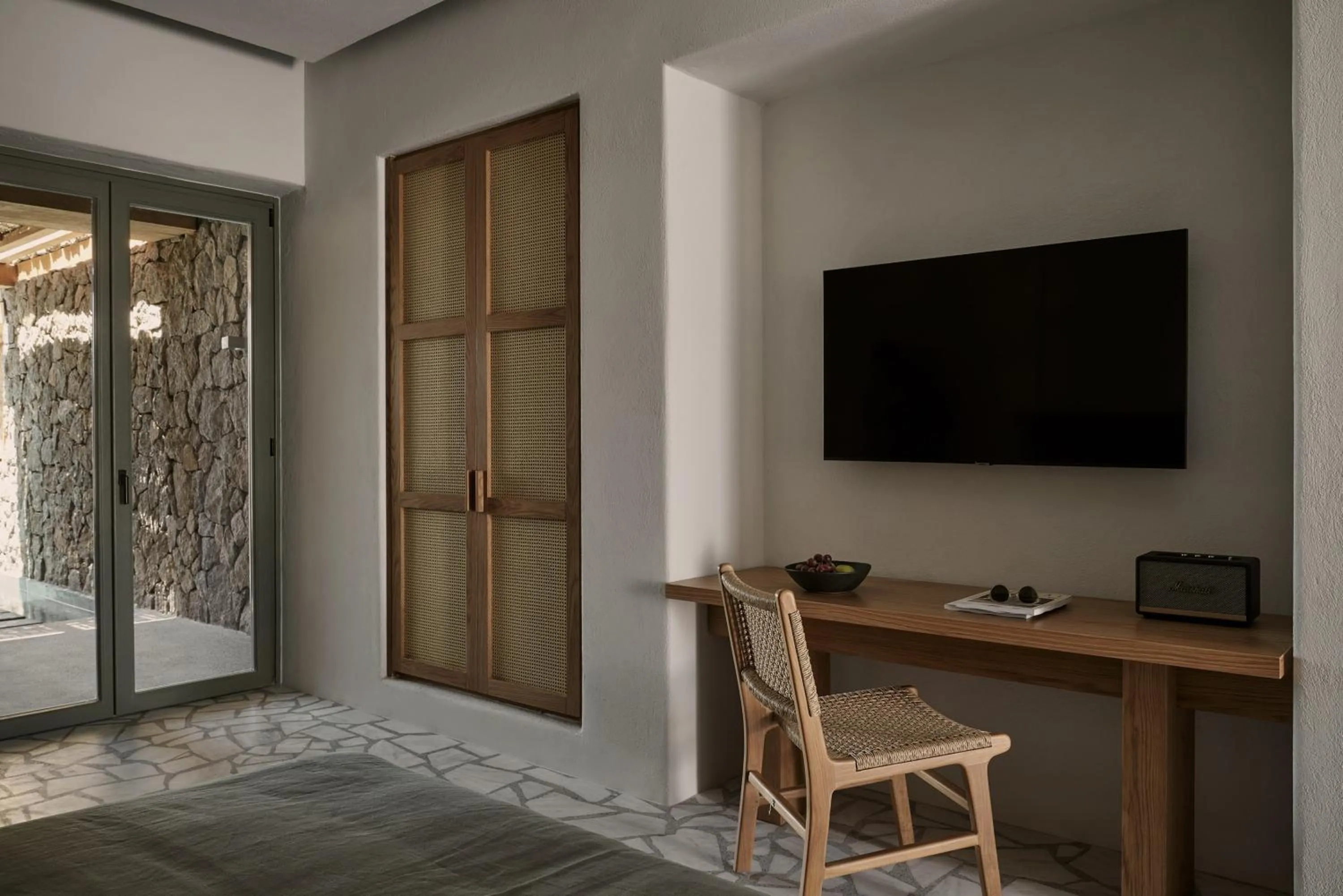 TV and multimedia in Archipelagos All Suites