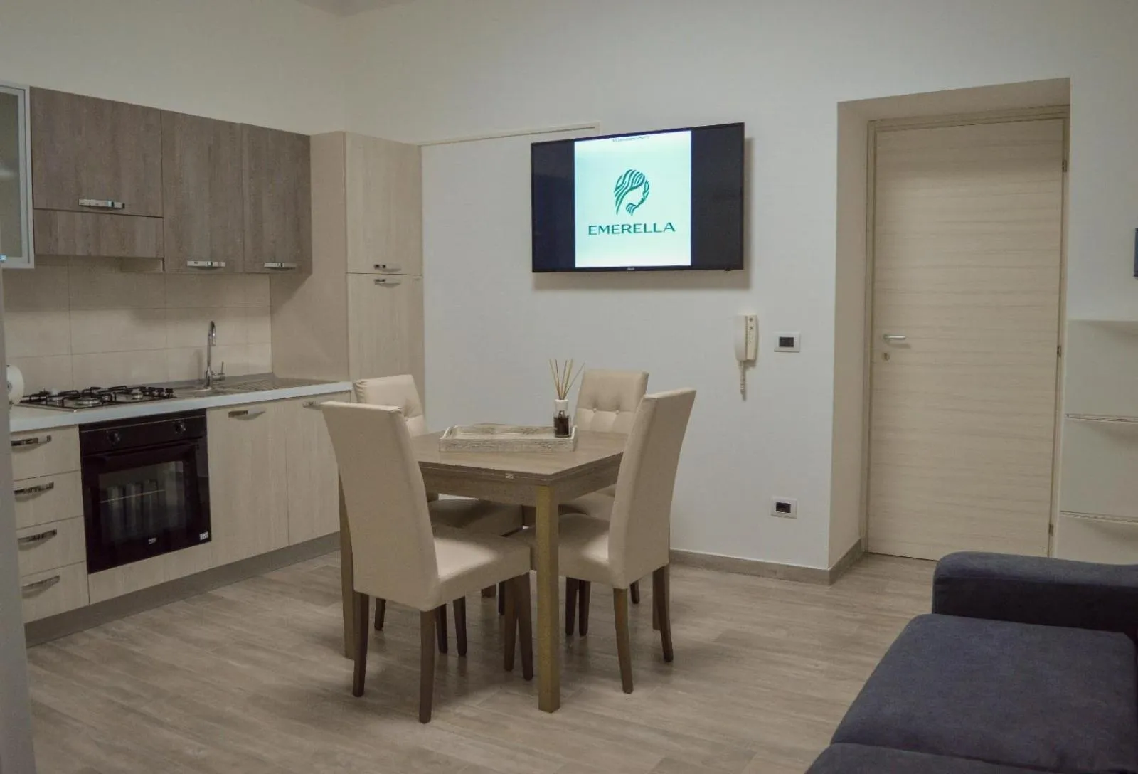 Kitchen or kitchenette in Emerella Luxury Suites-Siderno Lungomare