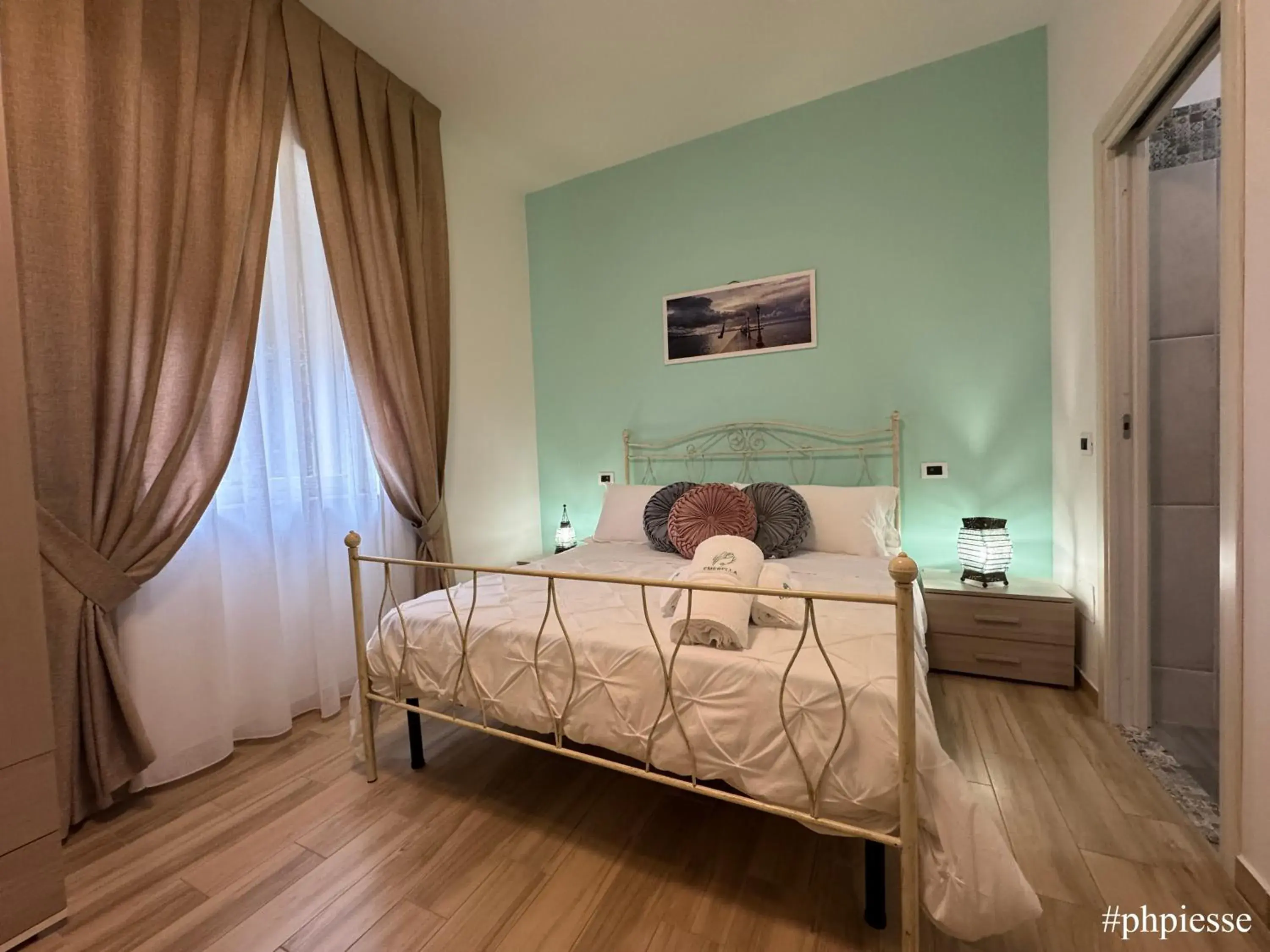Deluxe Room (2 Adults + 1 Child) in Emerella Luxury Suites-Siderno Lungomare Deluxe Room (2 Adults + 1 Child) in Emerella Luxury Suites-Siderno Lungomare
