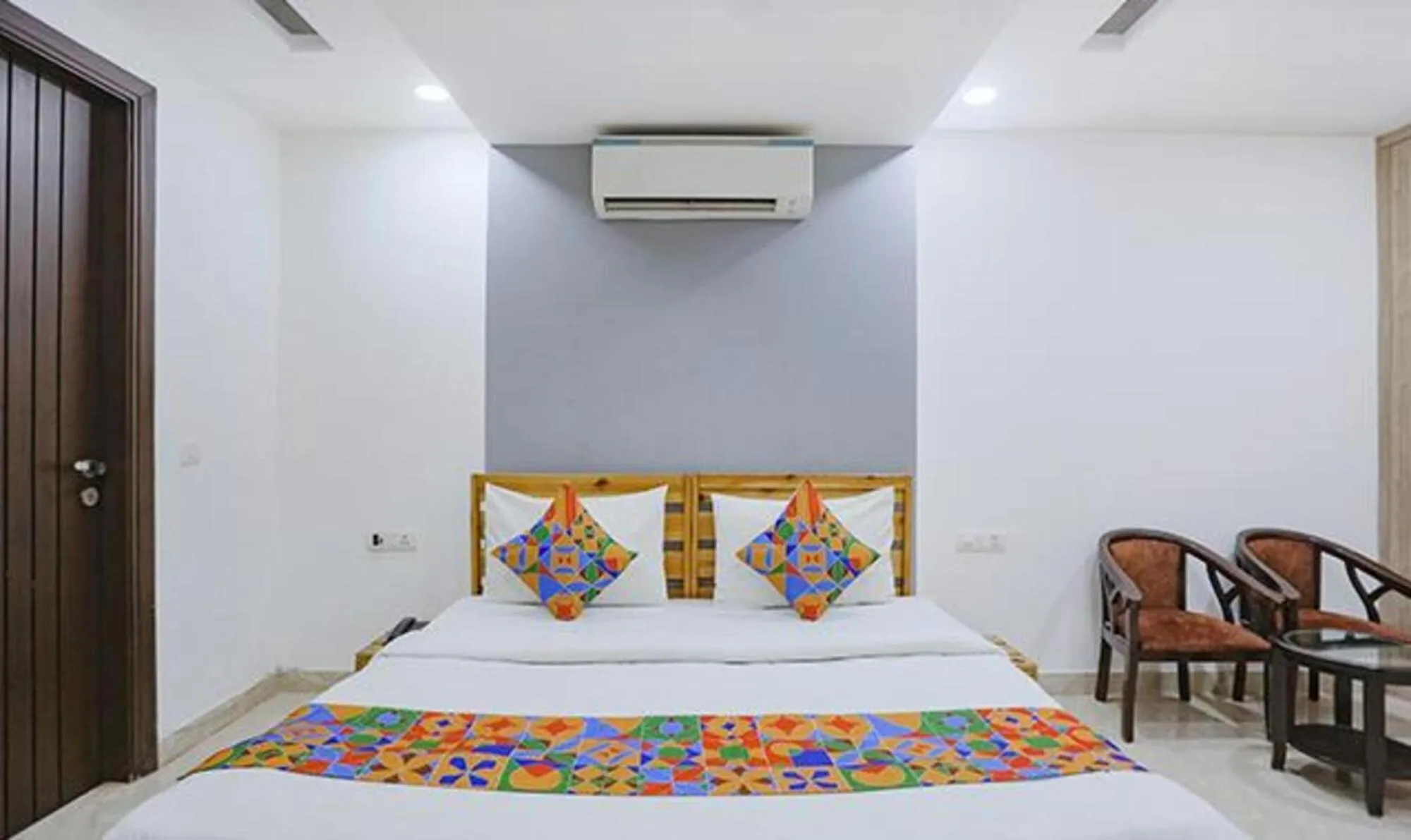 Bed in Via Dream Living