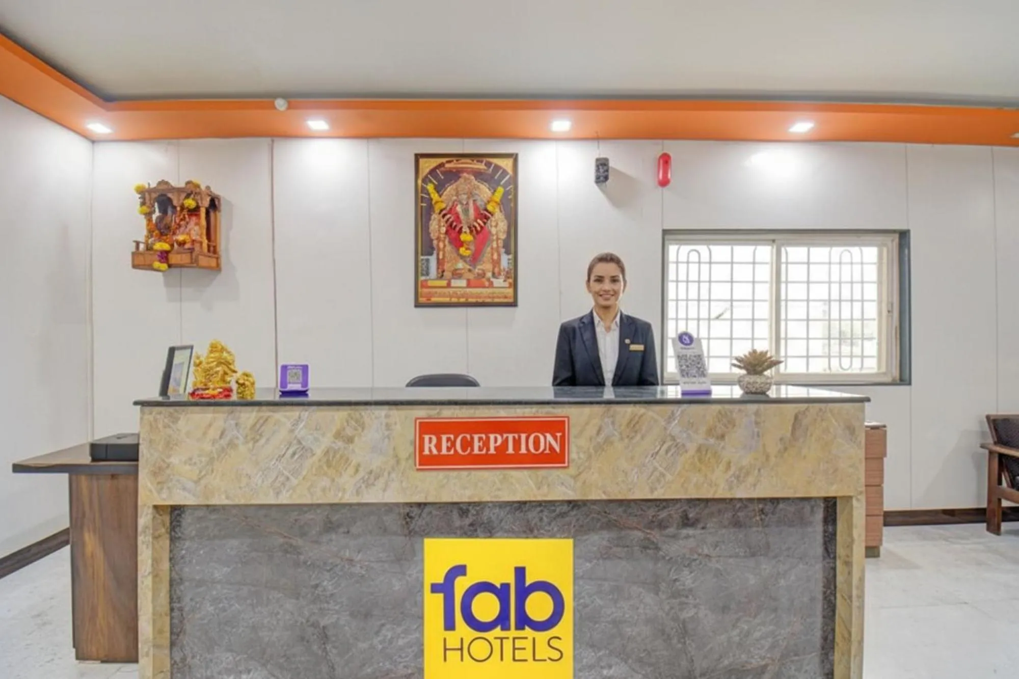 Lobby or reception in FabHotel Ajinkya Executive