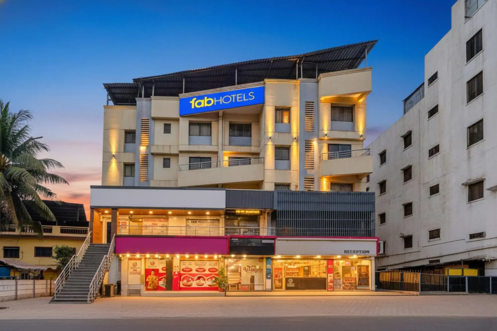 FabHotel Chetan Executive FabHotel Chetan Executive