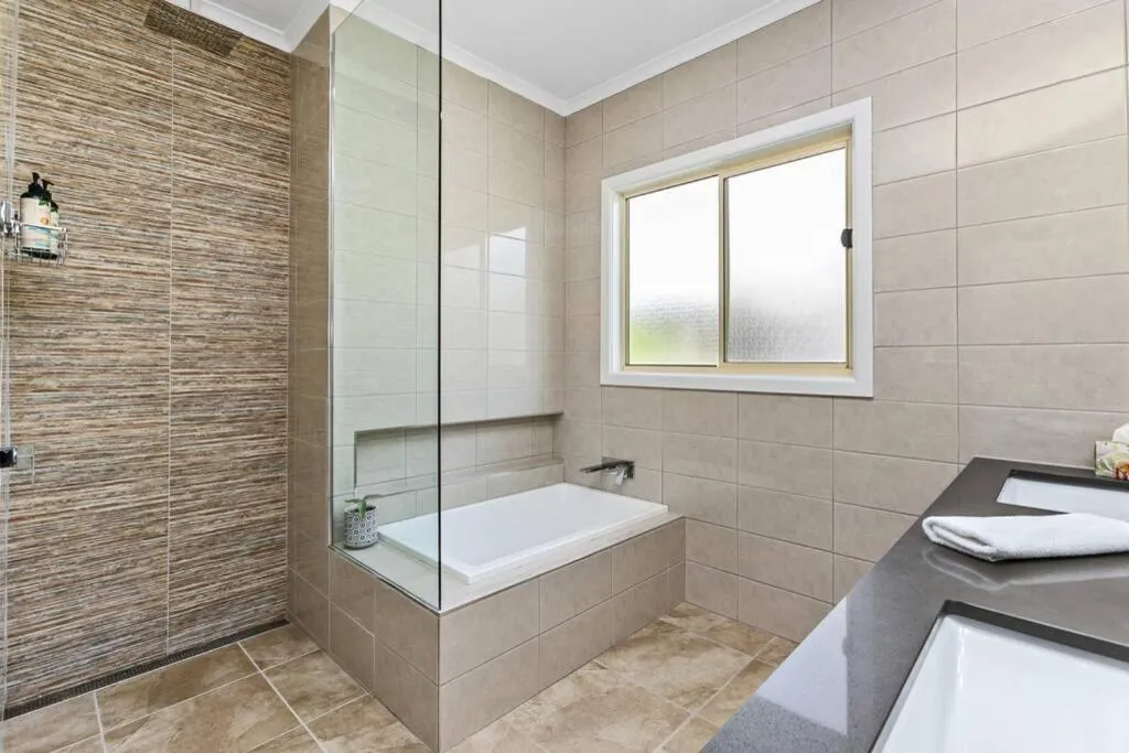 The Landcastle ~Family Holiday Home~Corporate Wifi
