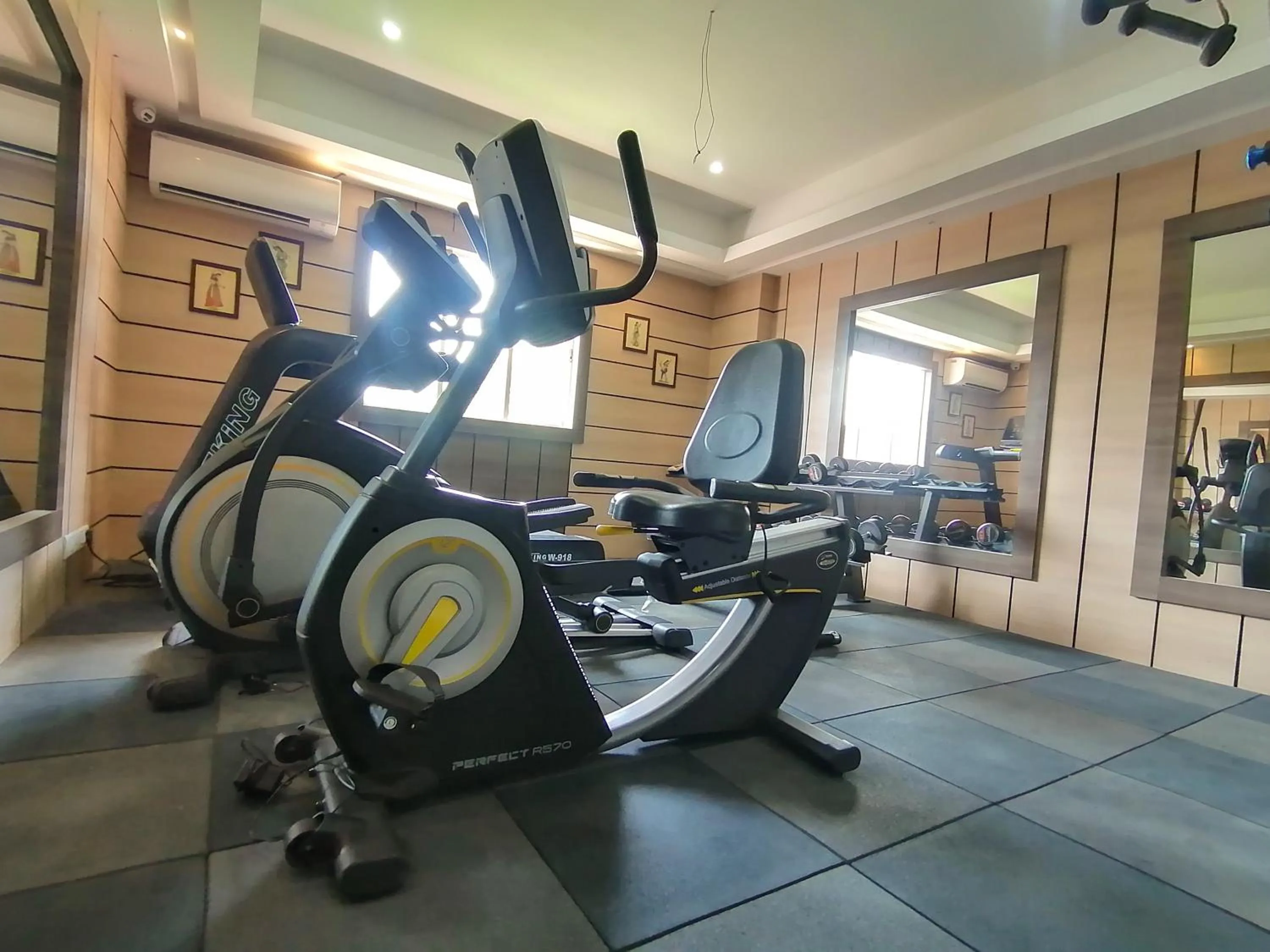 Fitness centre/facilities in Ghar 365 Residency
