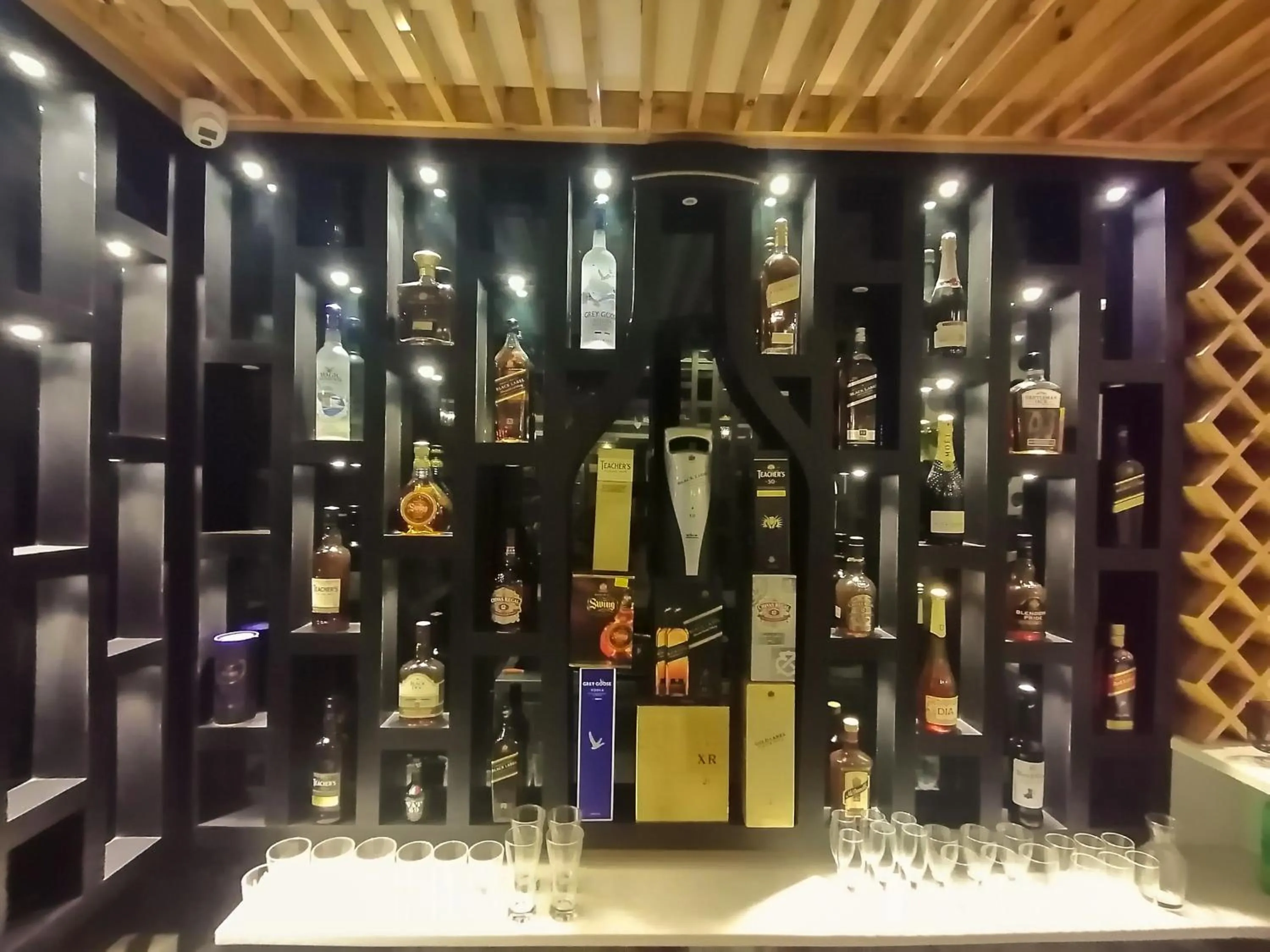 Lounge or bar in Ghar 365 Residency