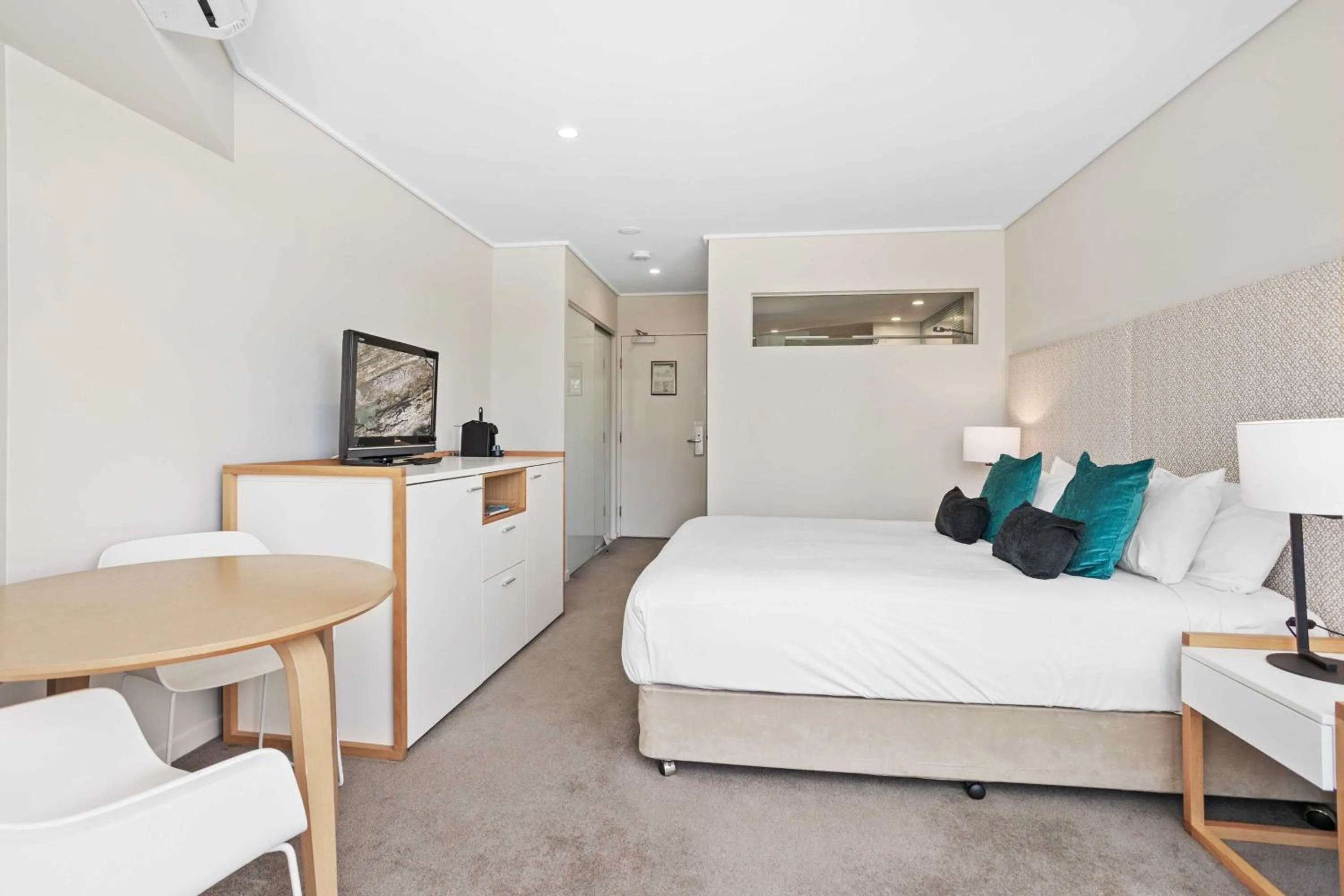 Bedroom, Bed in The Sand Resort Kingscliff - Holiday Management Co.