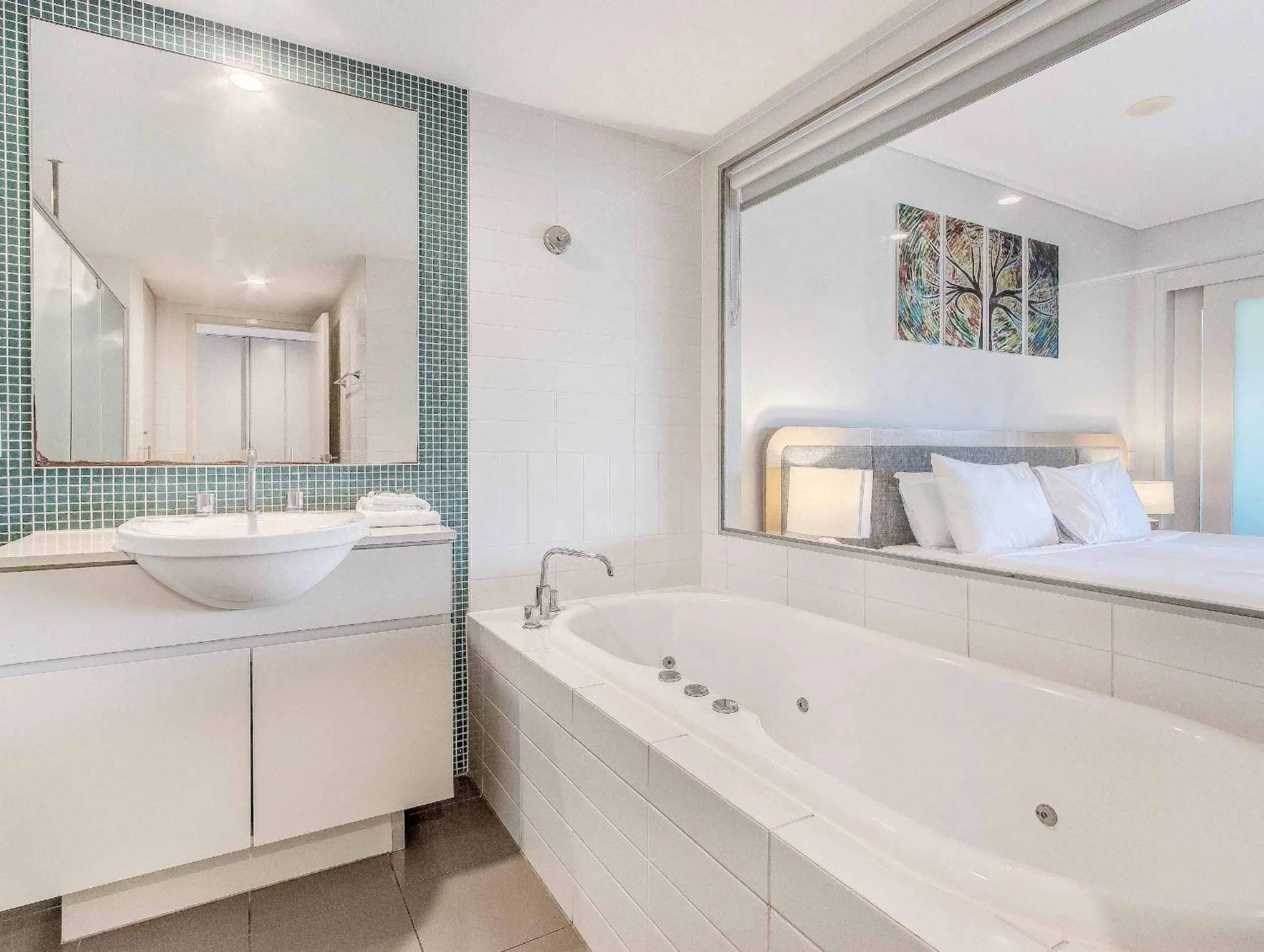 Bed in The Sand Resort Kingscliff - Holiday Management Co.