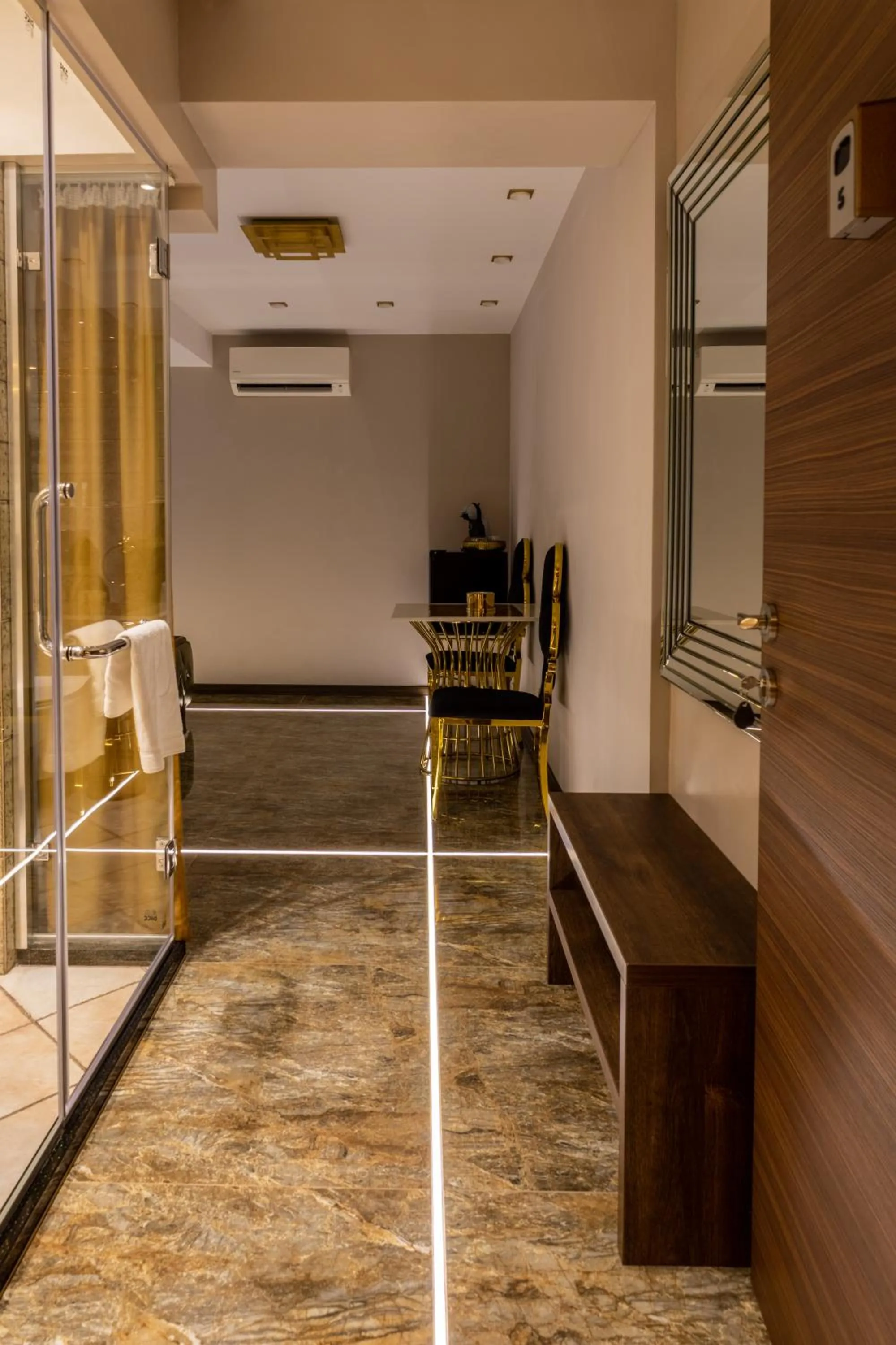 air conditioner in HIDDEN BANK: Golden