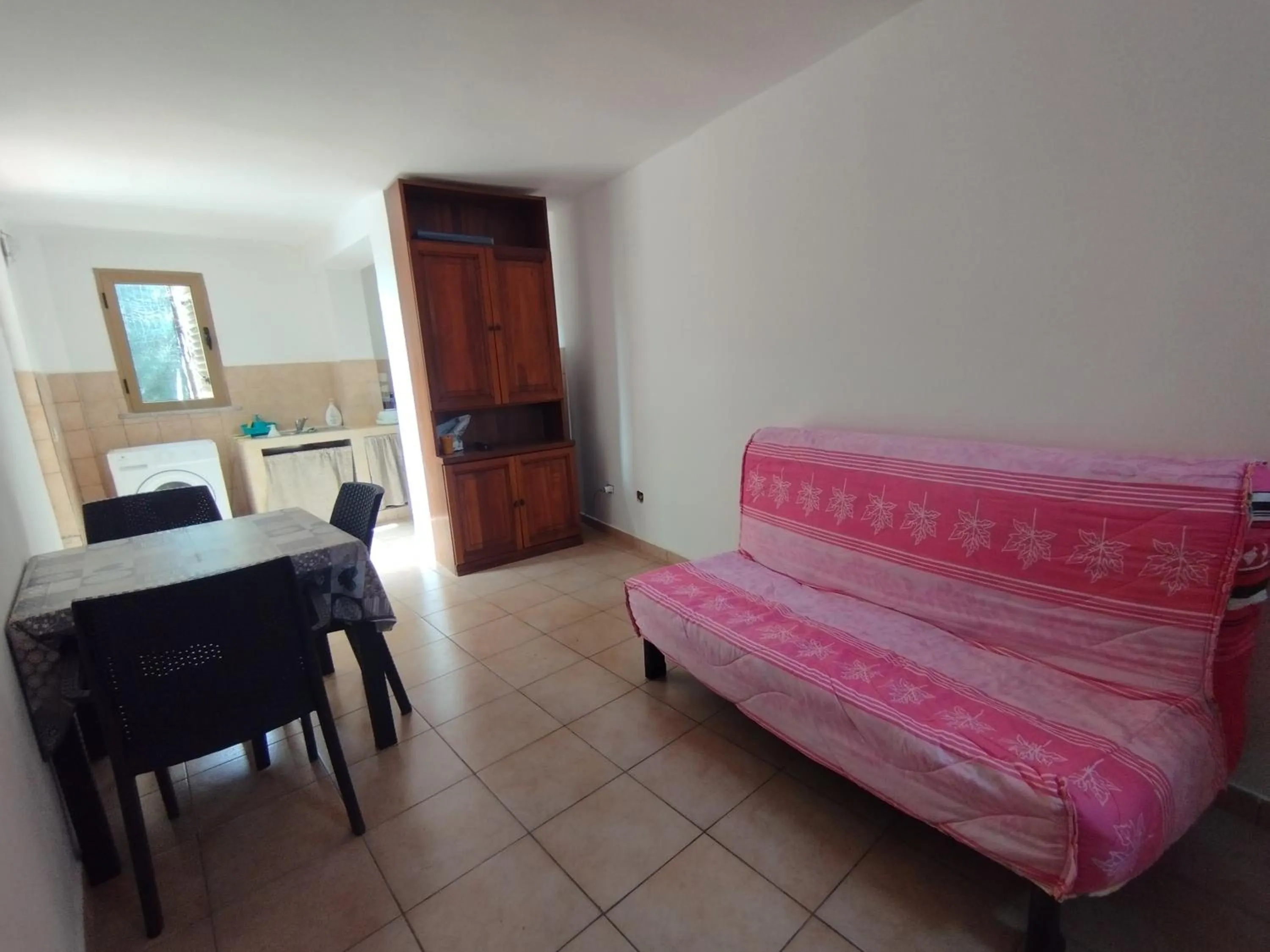 Seating area, Bed in Room&Relax