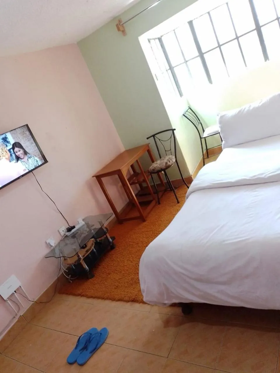 Lux Suites Lumumba Drive Studio Apartments