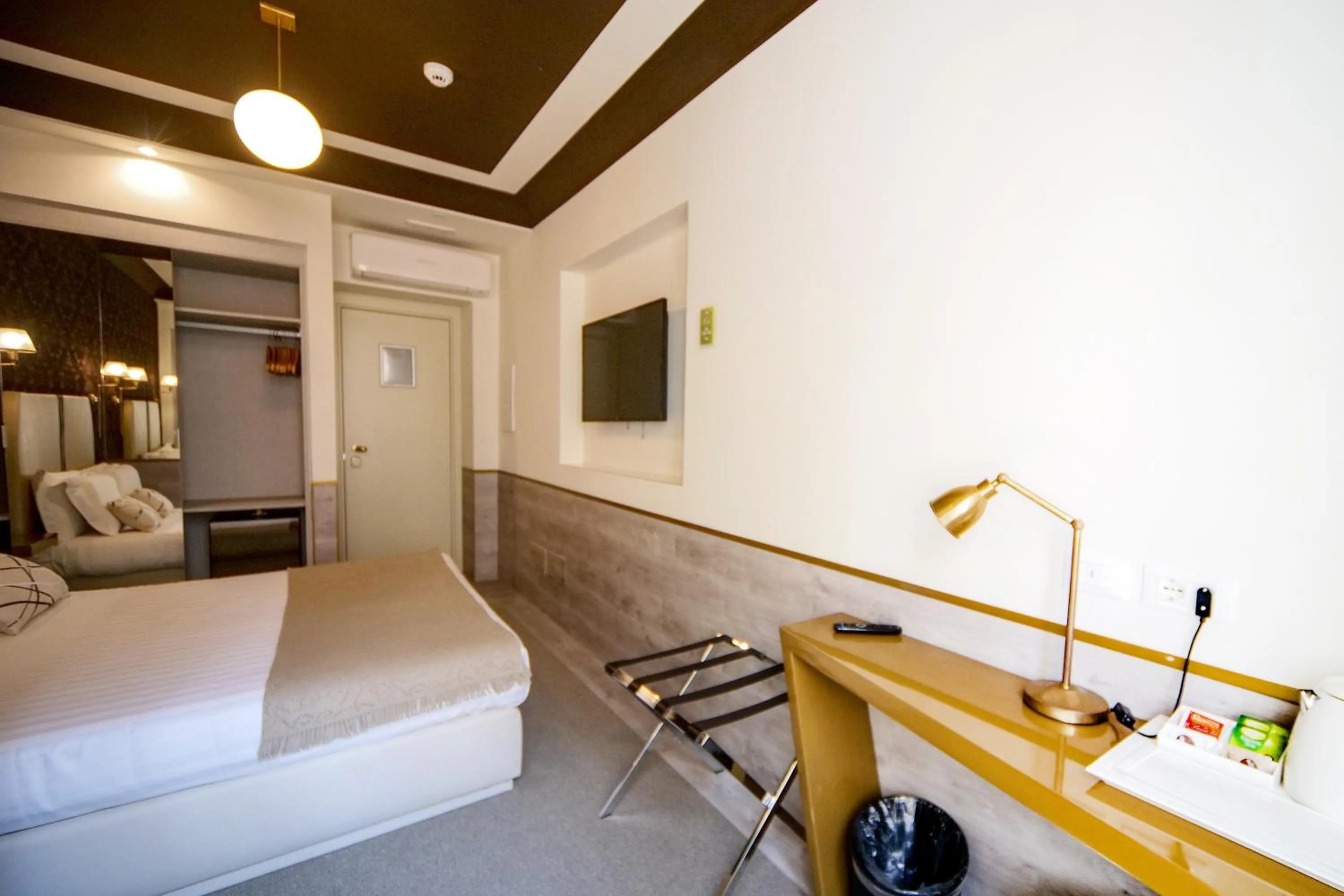 Bedroom, Bed in Relais Luxury Corso