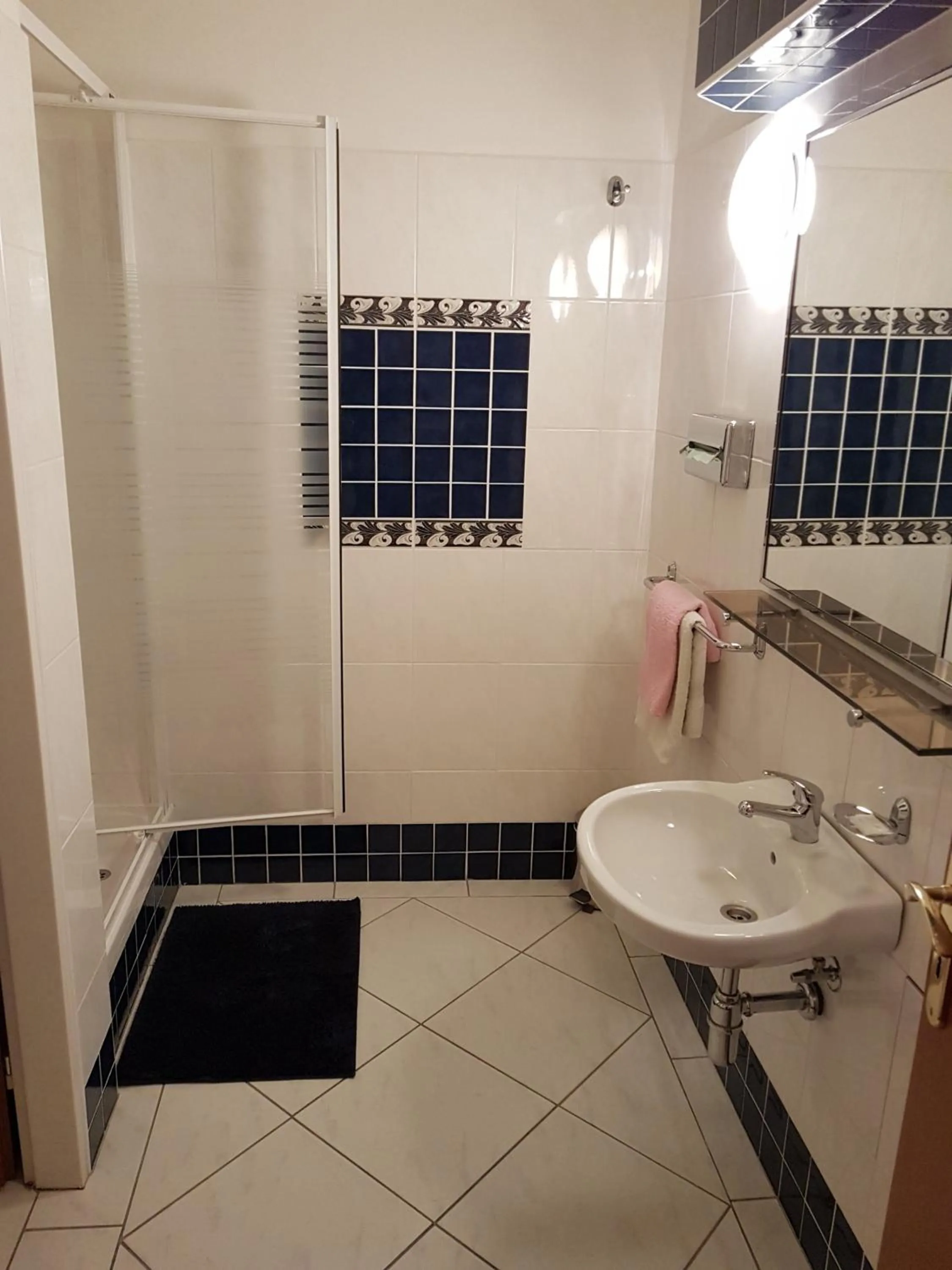 Bathroom in Eurohotel