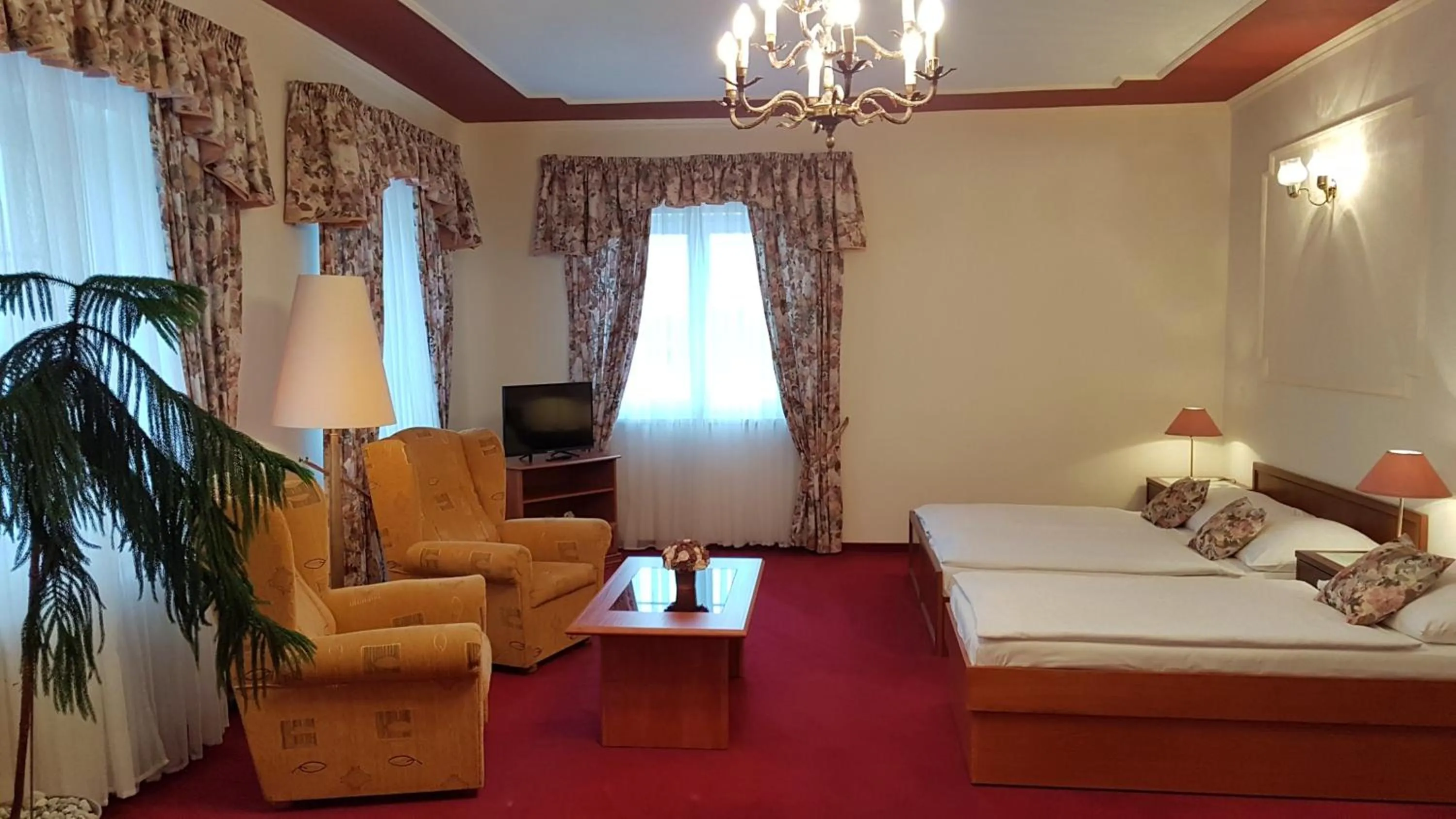 Living room, Bed in Eurohotel