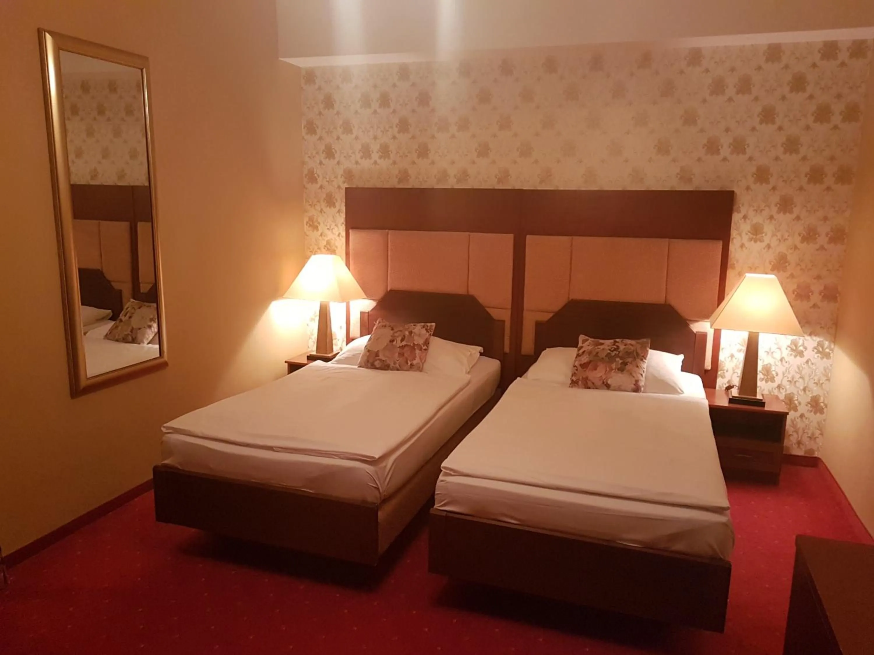 Bedroom, Bed in Eurohotel