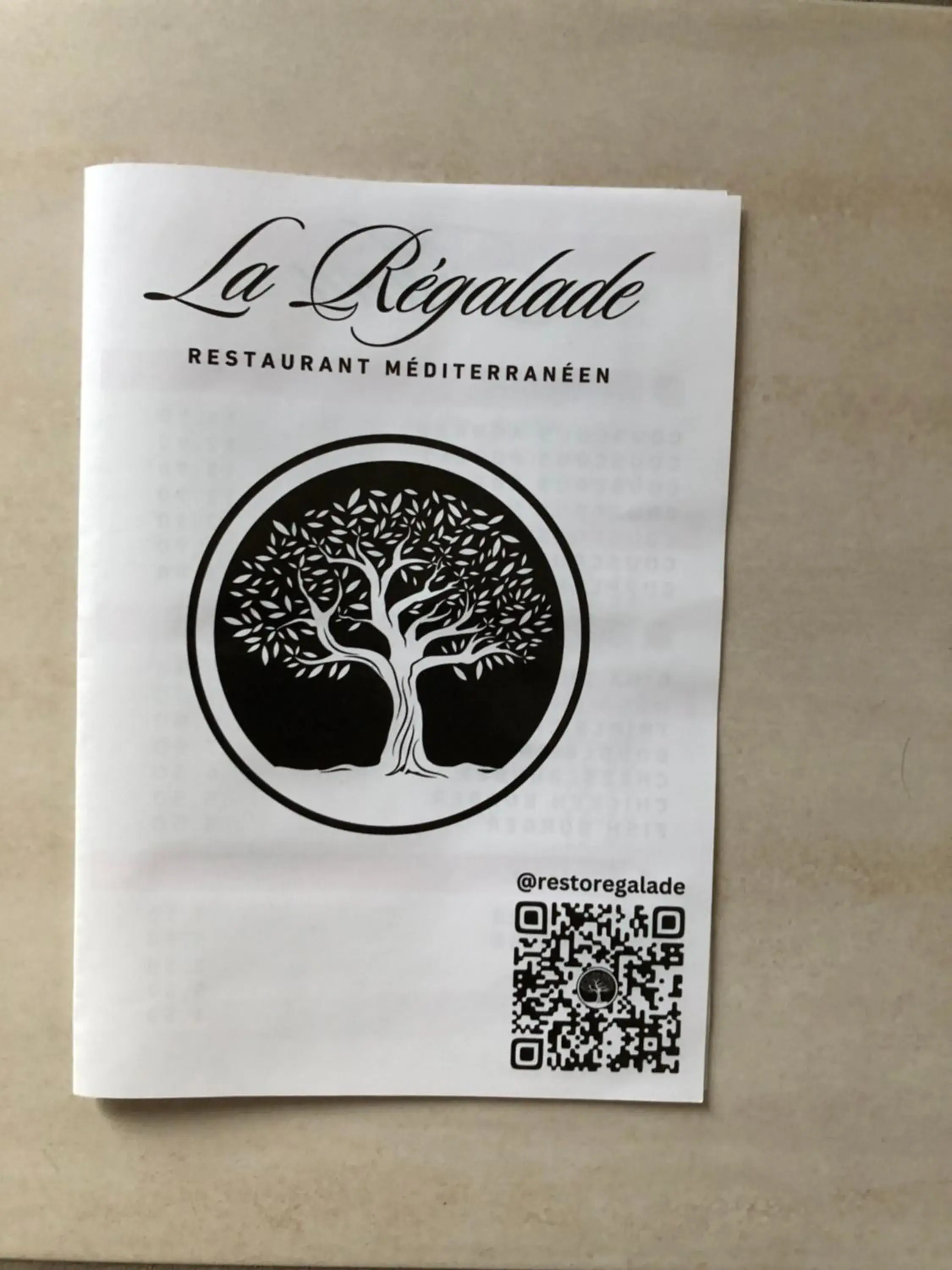 Double Room with Private Bathroom - single occupancy in « Chez Annie » Double Room with Private Bathroom - single occupancy in « Chez Annie »