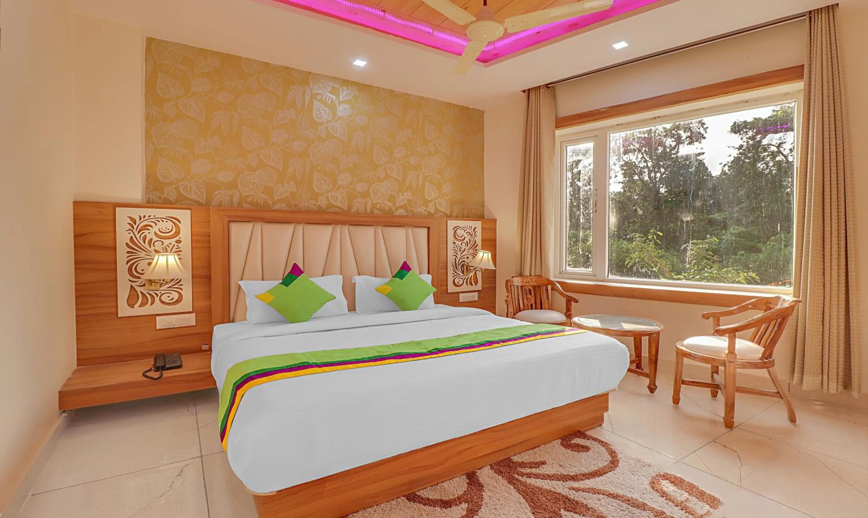 Bedroom, Bed in Treebo Tropical Roots, Bhupatwala Haridwar