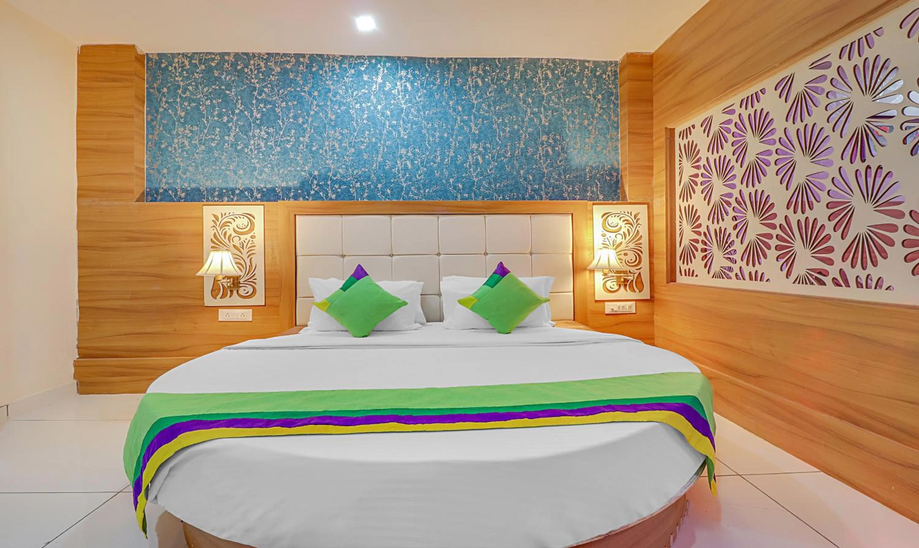 Bedroom, Bed in Treebo Tropical Roots, Bhupatwala Haridwar