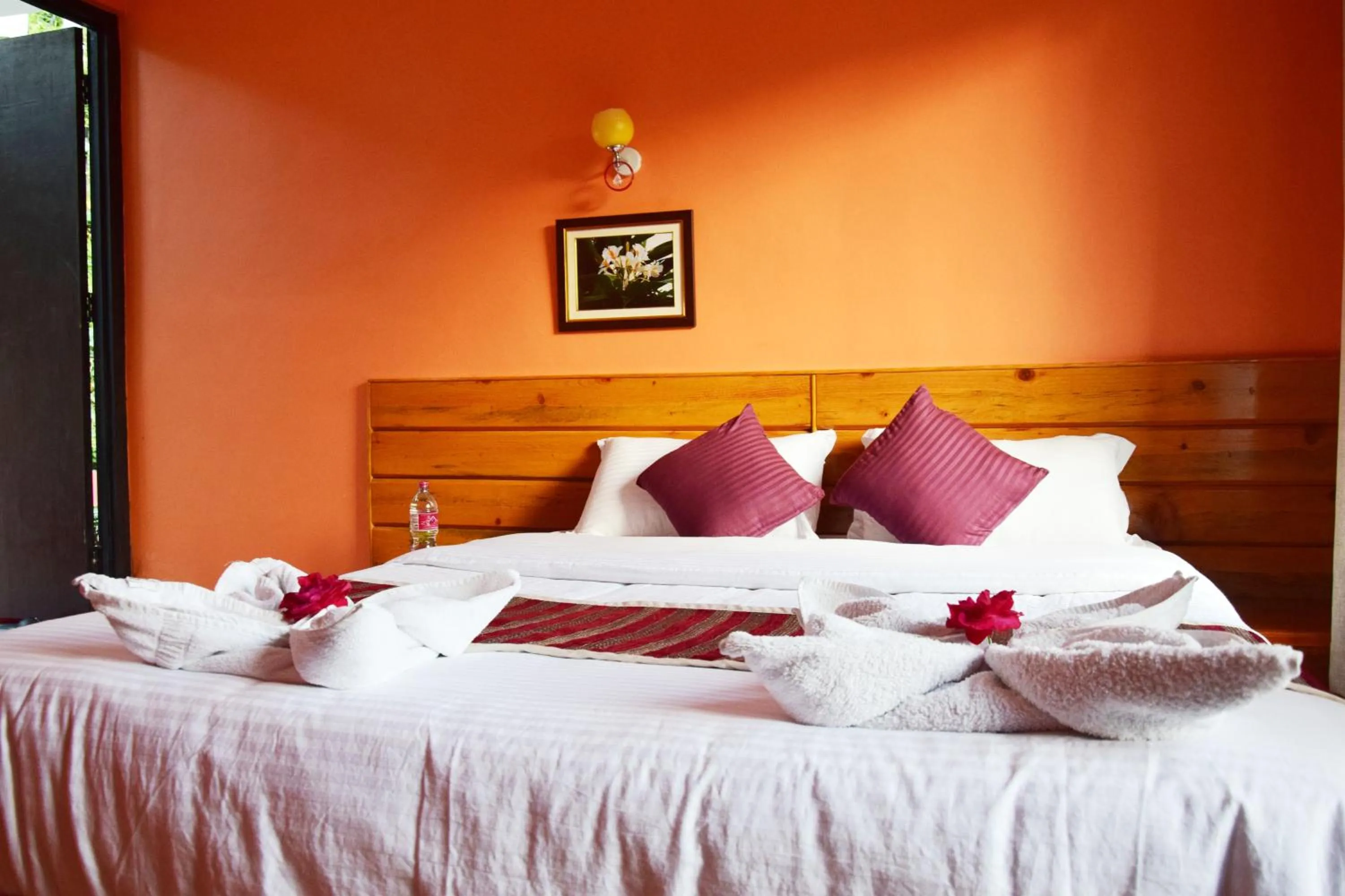 Bedroom, Bed in Siddhartha Garden Ayurveda