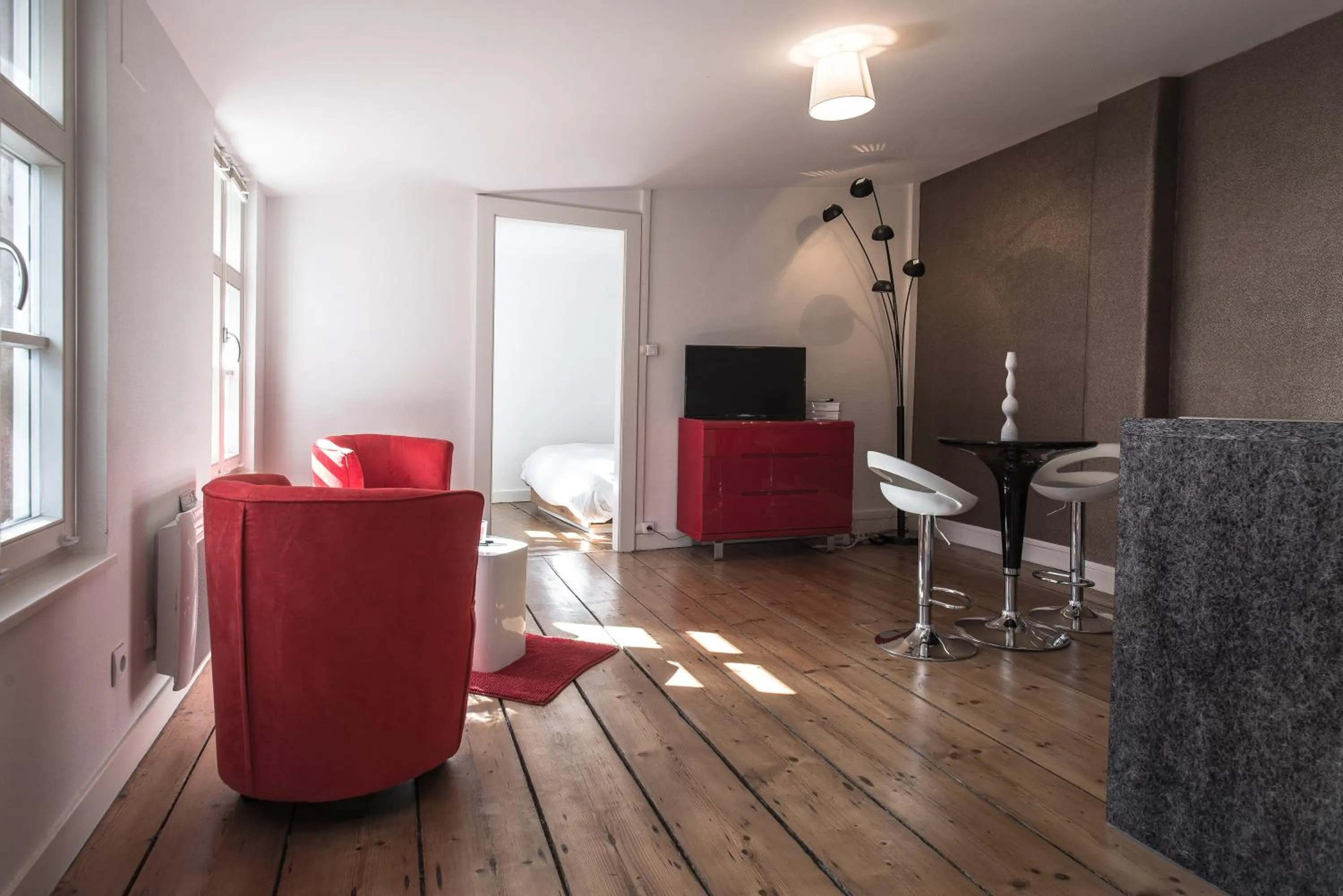 Day in Appartements Orfèvres Cathédrale