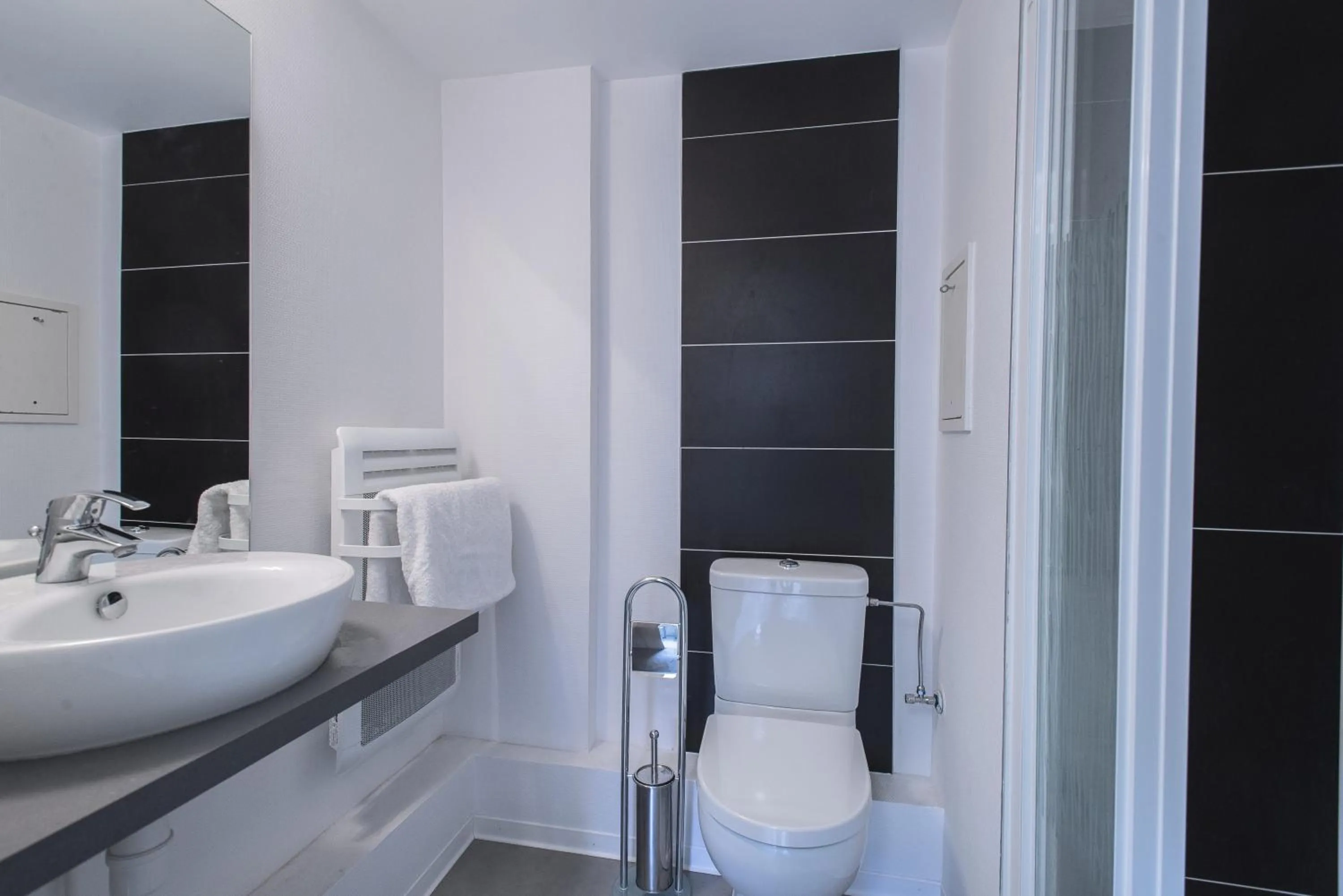 Bathroom in Appartements Orfèvres Cathédrale