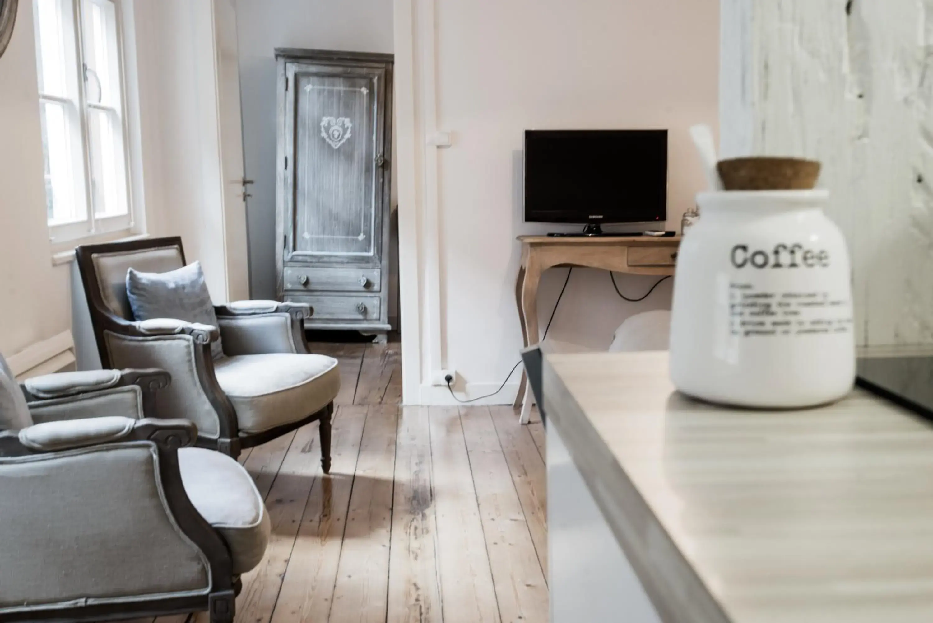 Two-Bedroom Apartment in Appartements Orfèvres Cathédrale Two-Bedroom Apartment in Appartements Orfèvres Cathédrale