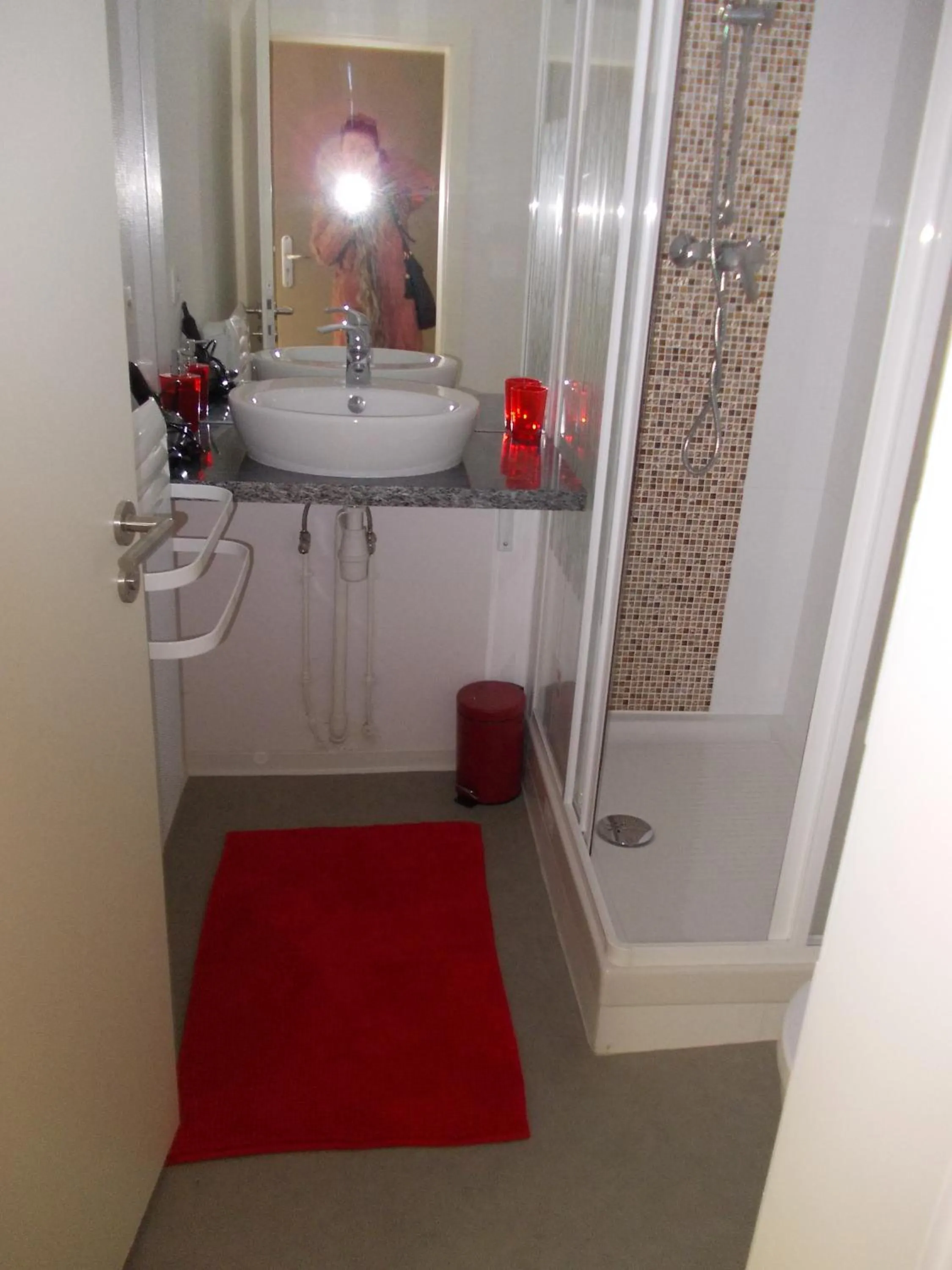 Bathroom in Appartements Orfèvres Cathédrale