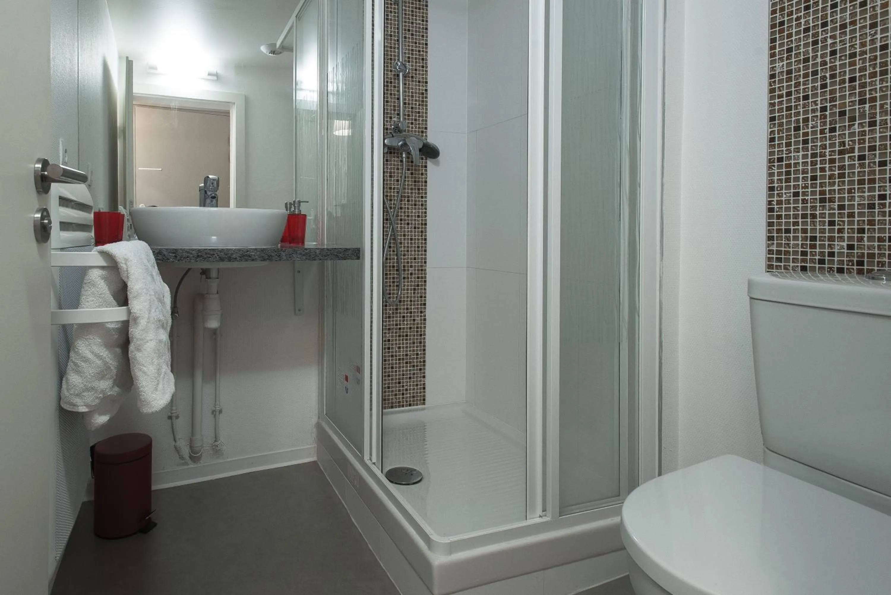 Bathroom in Appartements Orfèvres Cathédrale