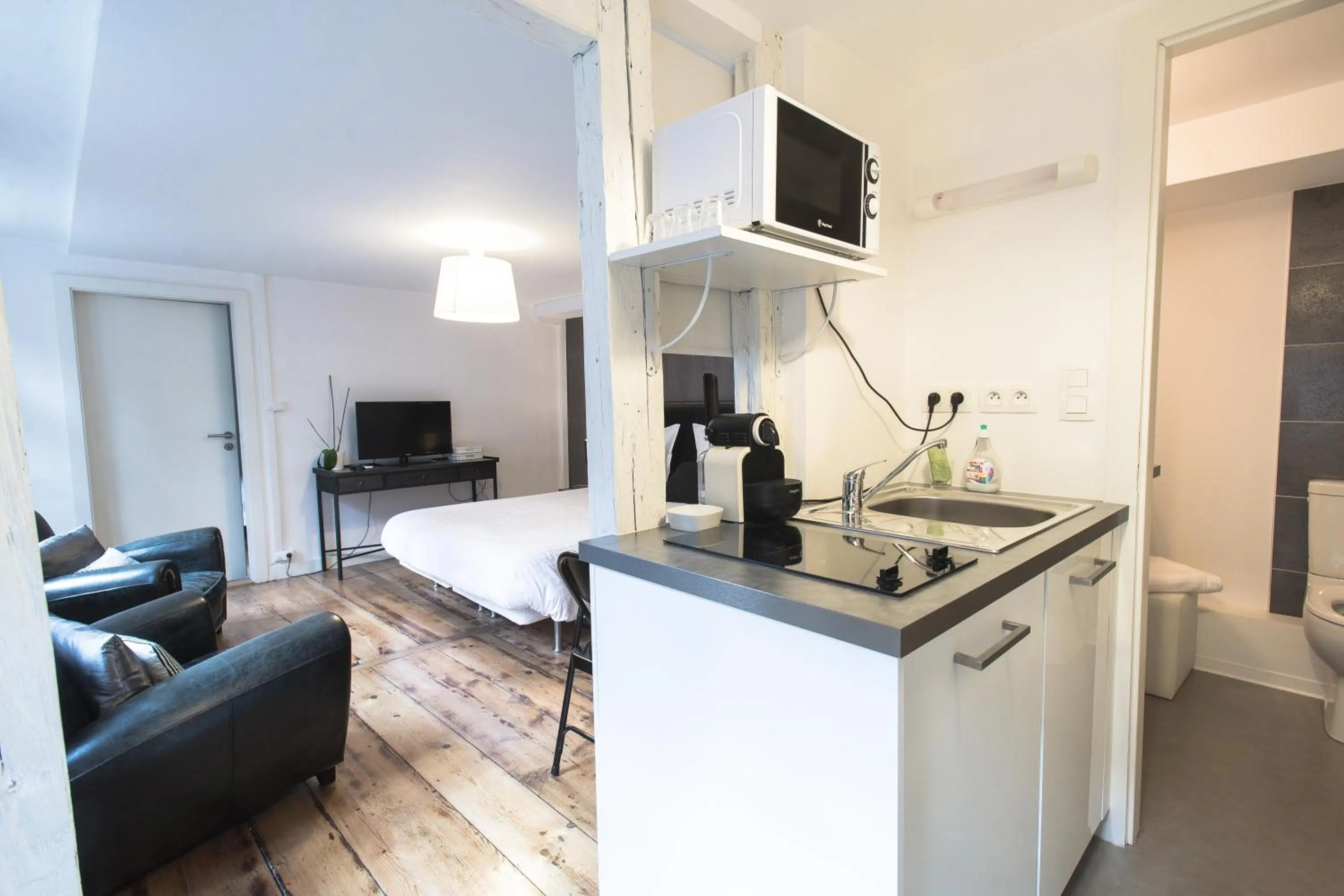 Kitchen or kitchenette in Appartements Orfèvres Cathédrale