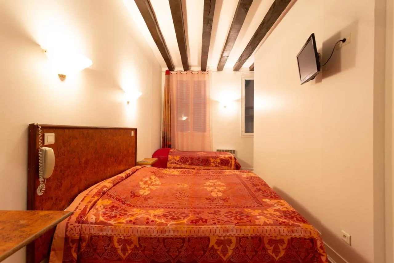 Bed in Résidence de Bourgogne