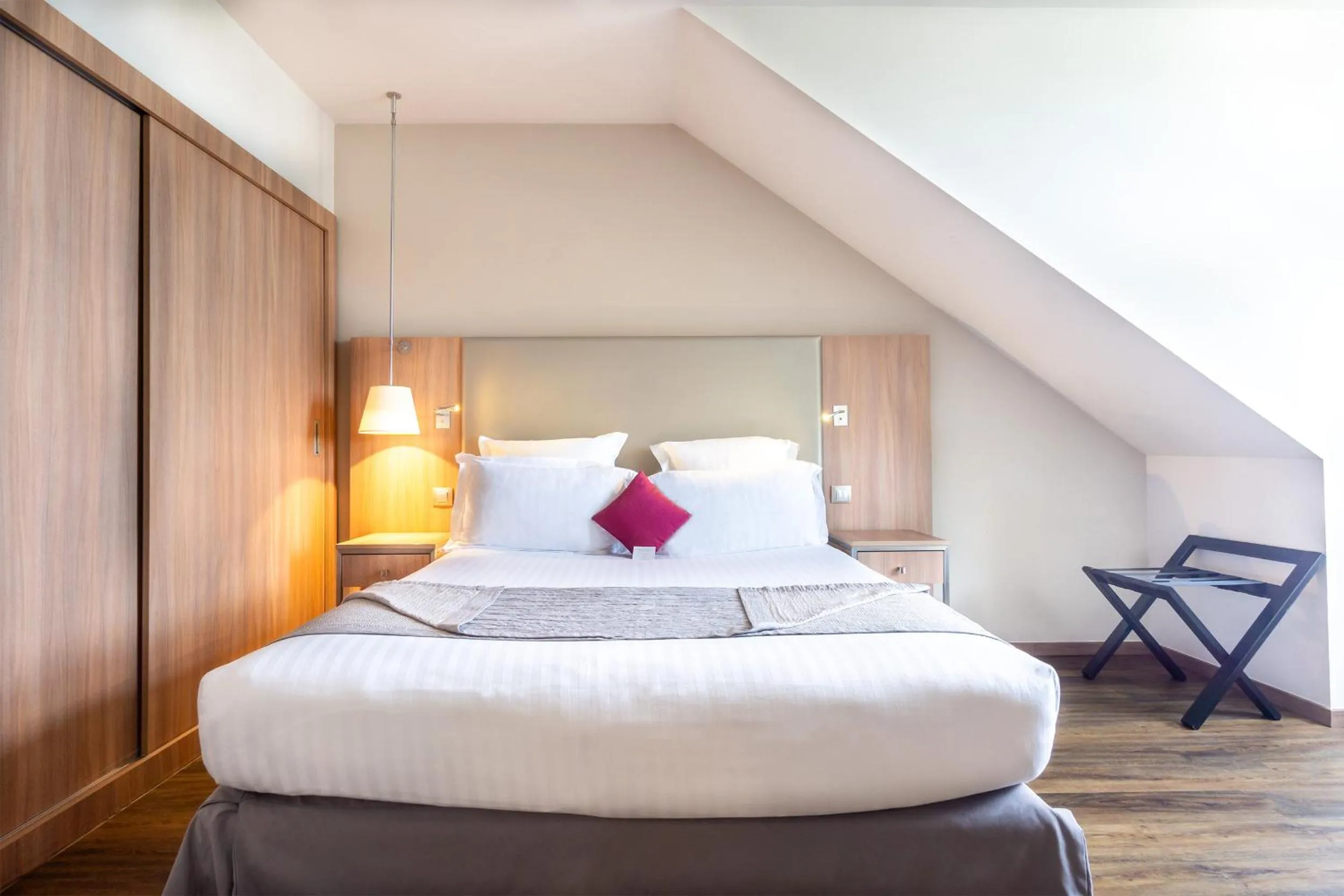 Bedroom, Bed in City Résidence Paris CDG Airport