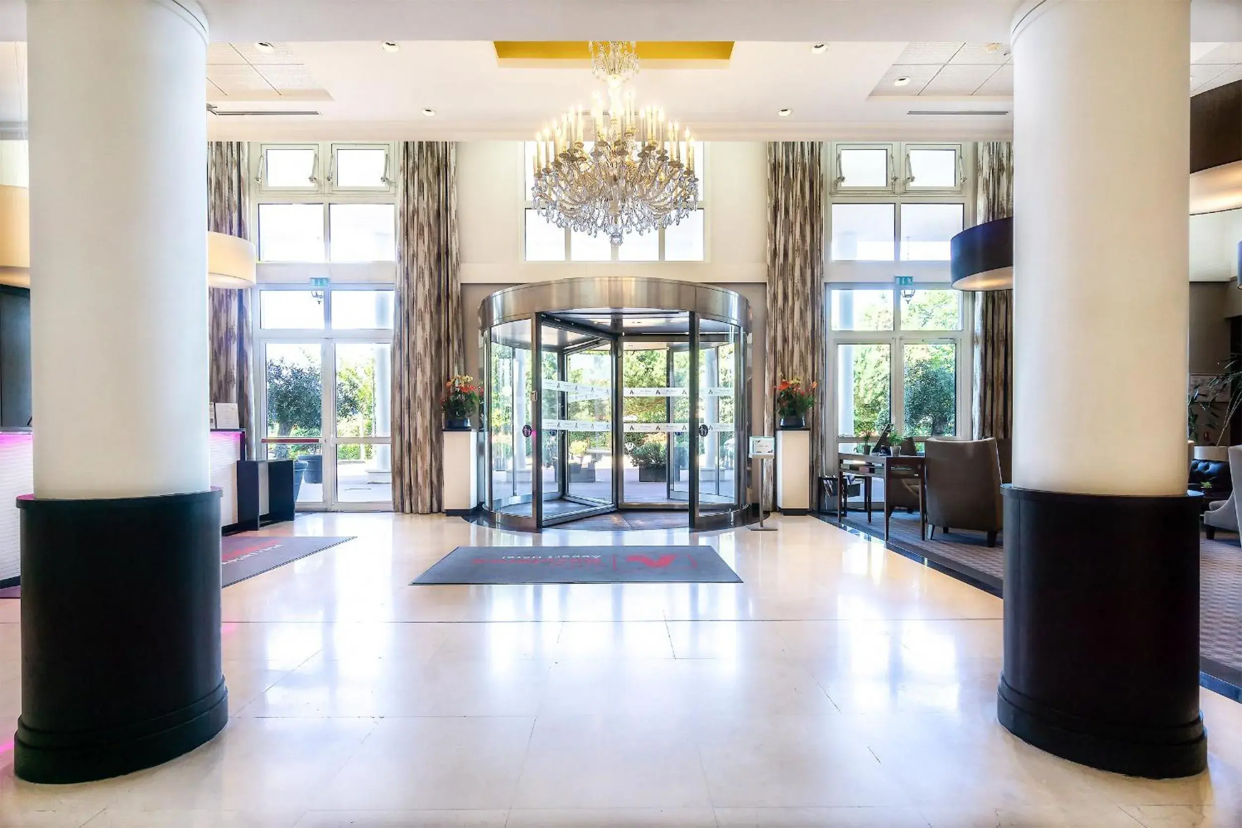 Lobby or reception in City Résidence Paris CDG Airport Lobby or reception in City Résidence Paris CDG Airport