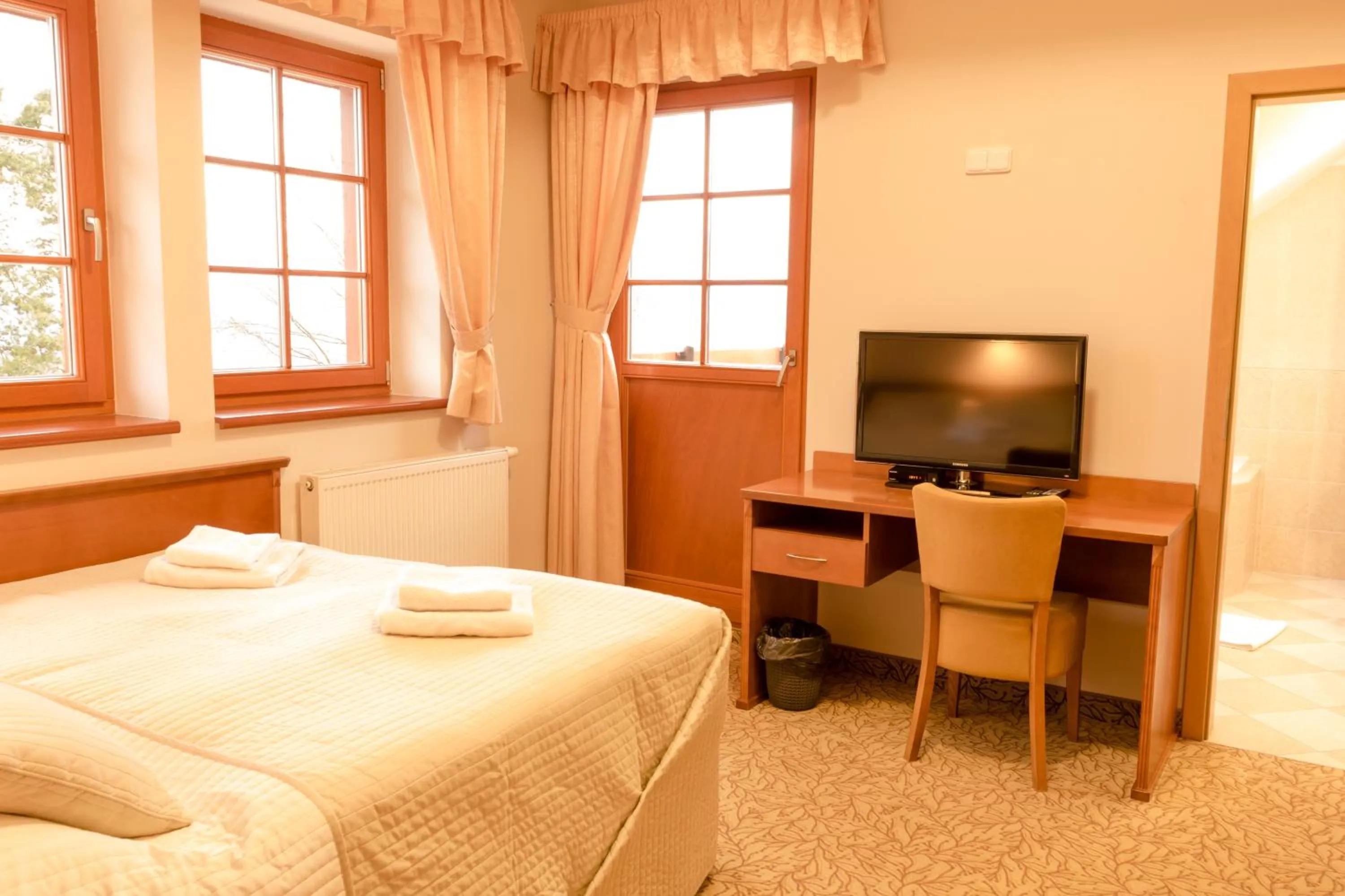 Bedroom, Bed in Hotel VÍTKOVA HORA