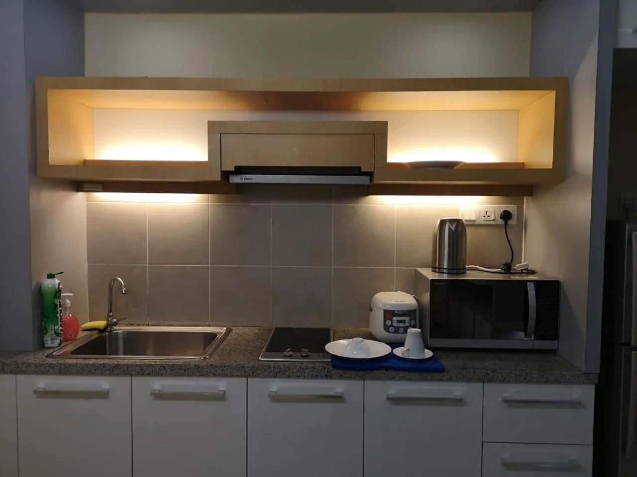 Shaftsbury Residence Cyberjaya with free parking & Netflix