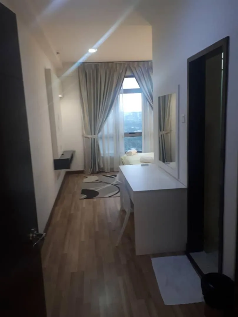 Bed in Shaftsbury Residence Cyberjaya with free parking & Netflix