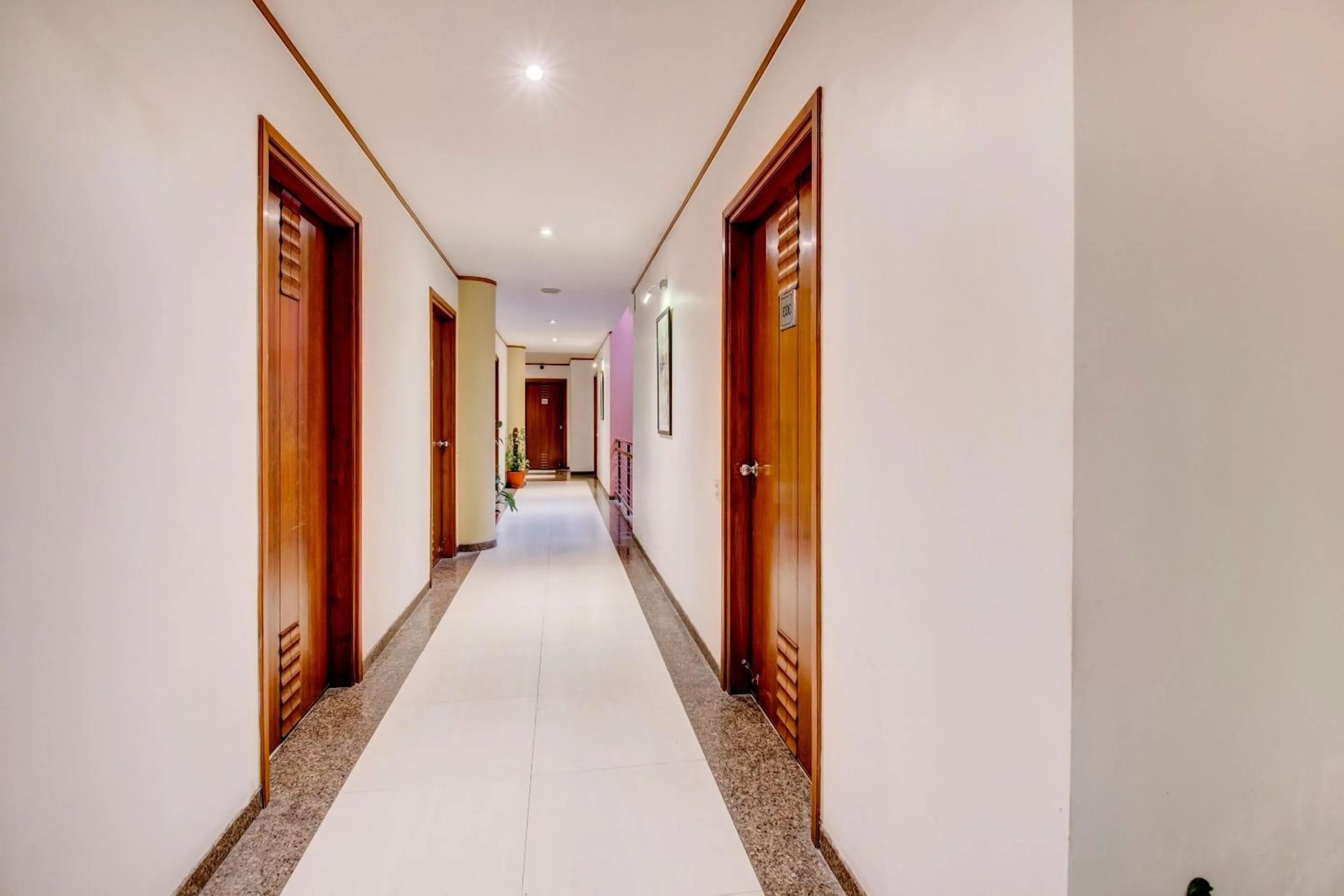 Lobby or reception in Capital O Broadway