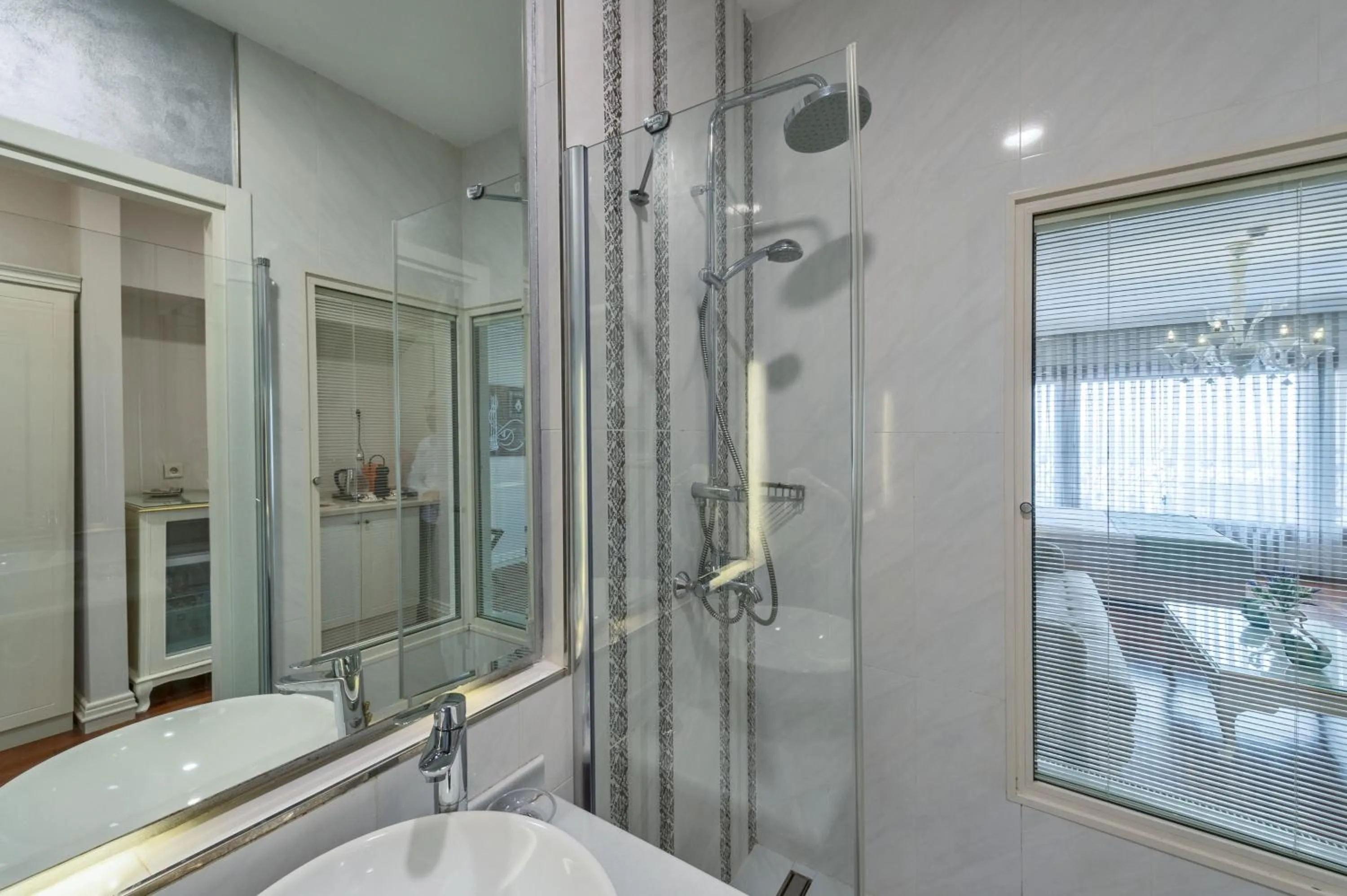 Bathroom in Suitel Bosphorus Taksim