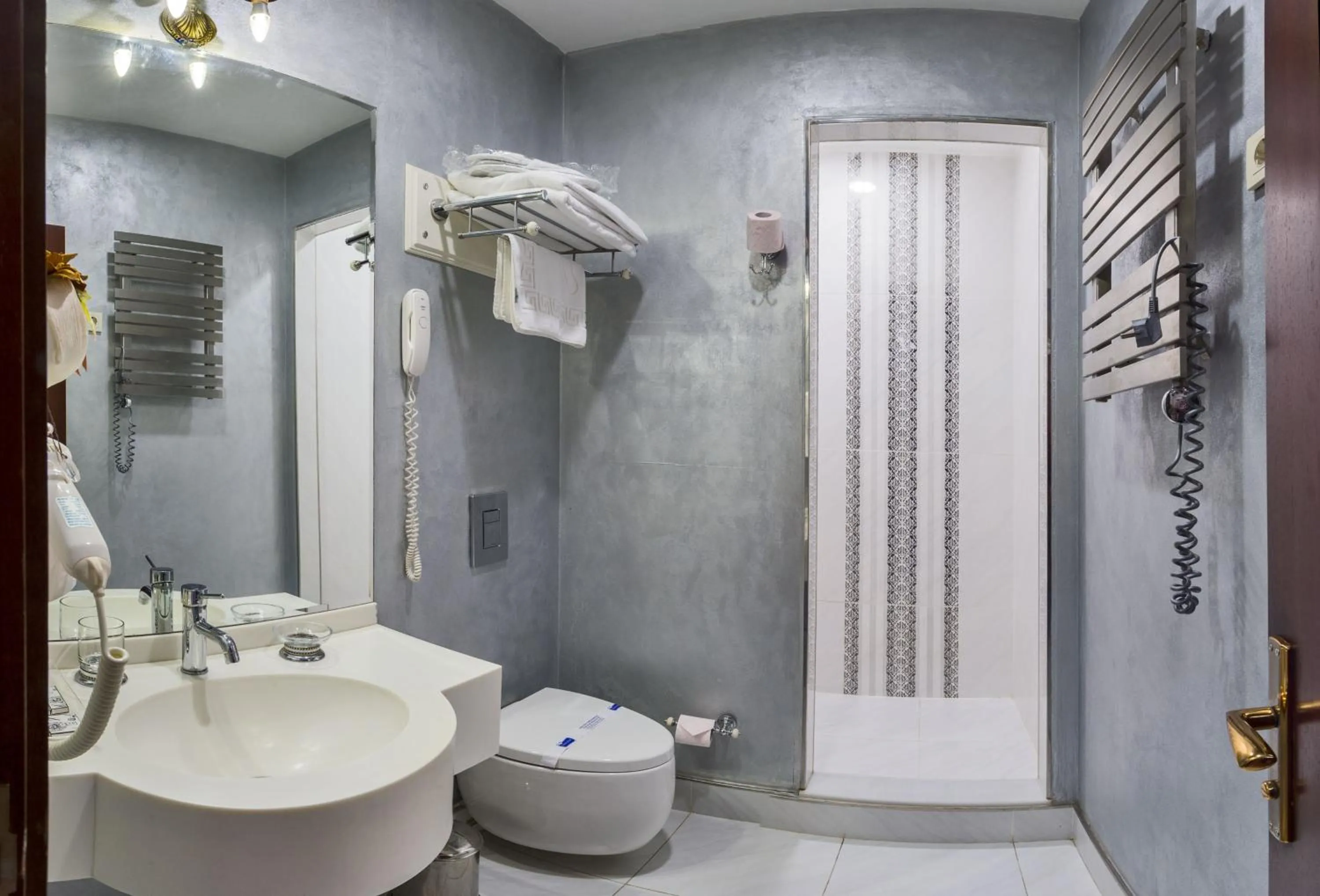 Shower in Suitel Bosphorus Taksim