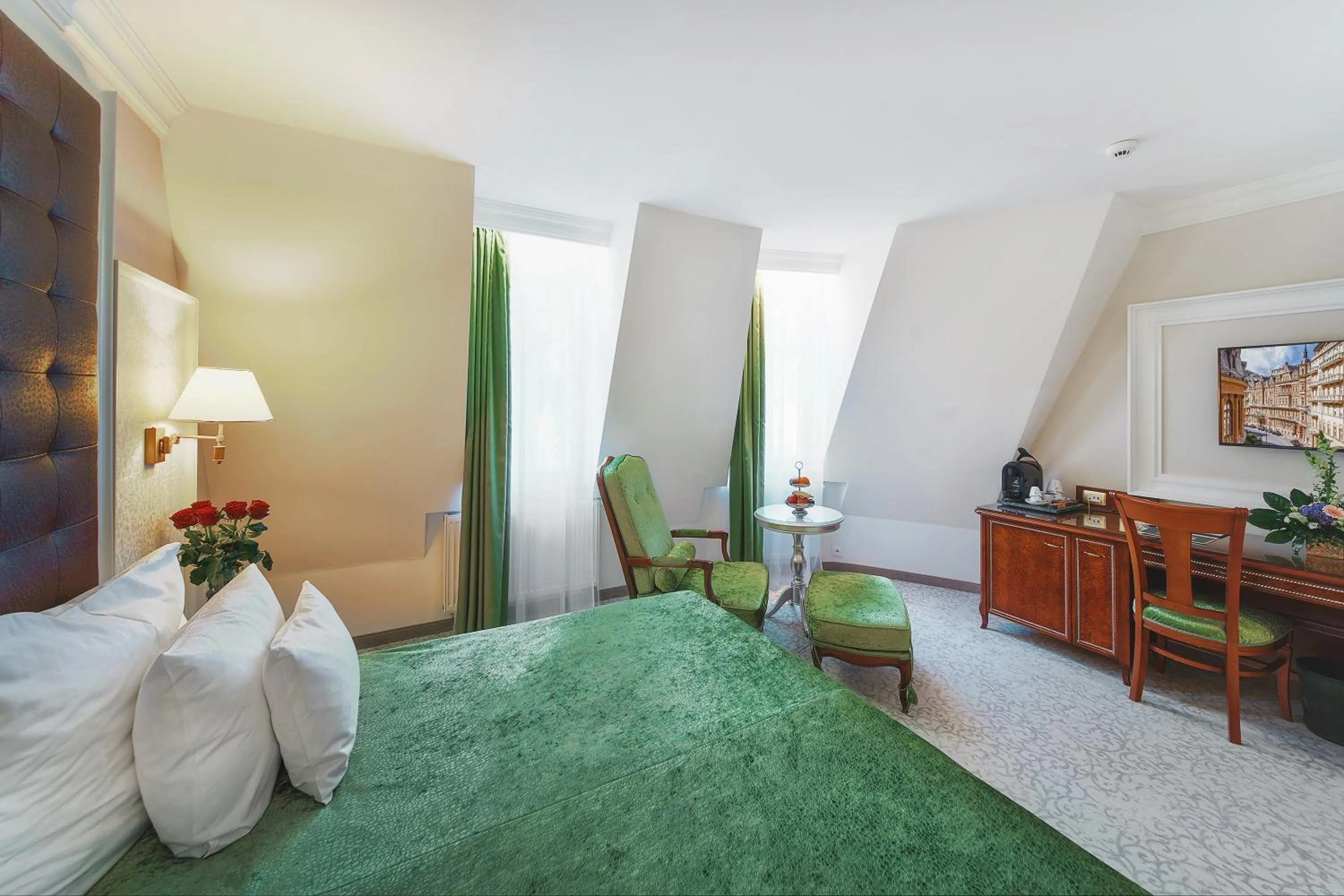 Photo of the whole room in Carlsbad Plaza Medical Spa & Wellness hotel