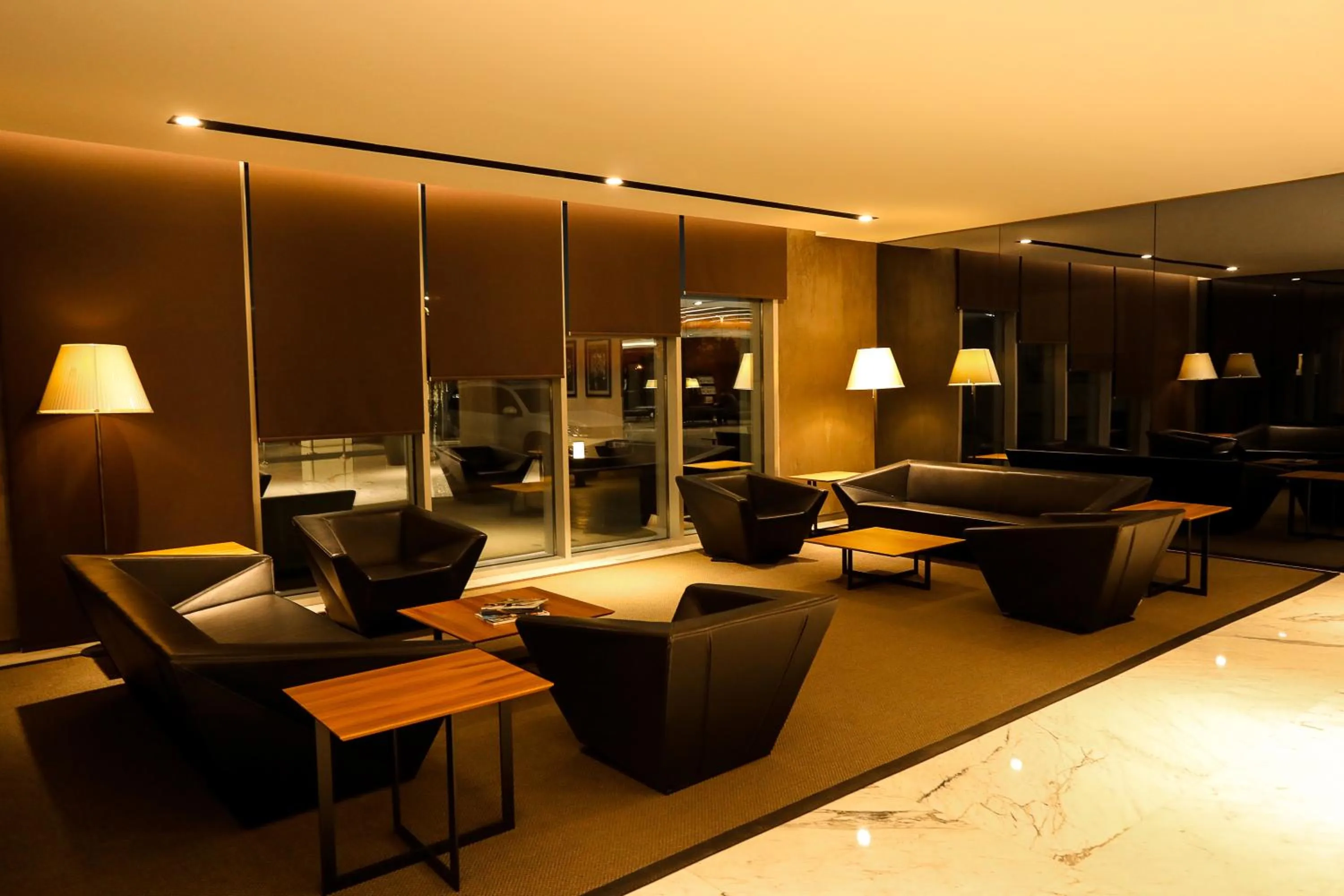 Lobby or reception in Ramada Plaza by Wyndham Istanbul Asia Airport