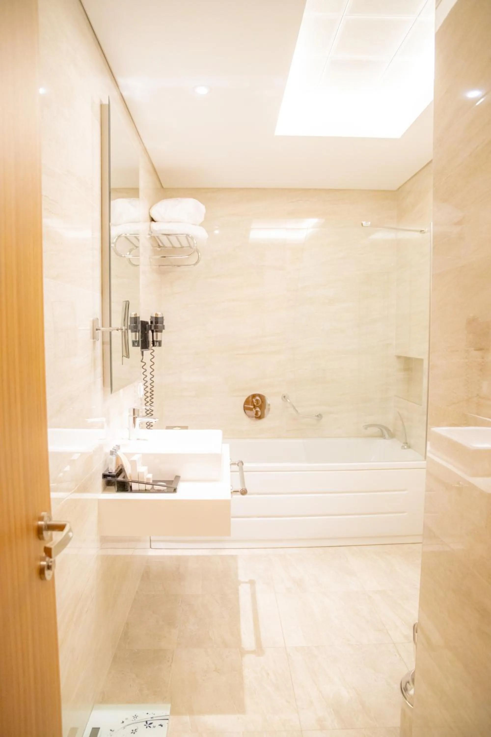 Bathroom in Ramada Plaza by Wyndham Istanbul Asia Airport