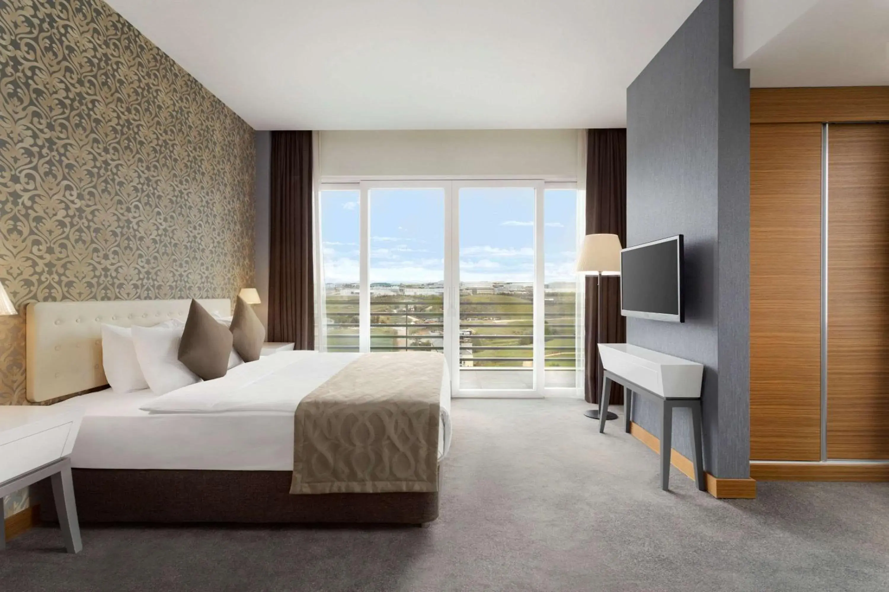 Photo of the whole room, Bed in Ramada Plaza by Wyndham Istanbul Asia Airport Photo of the whole room, Bed in Ramada Plaza by Wyndham Istanbul Asia Airport