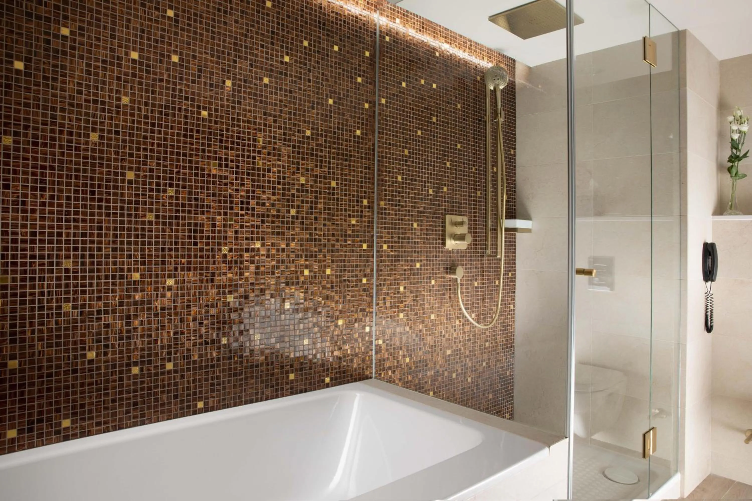 Bathroom in Hilton Prague Atrium